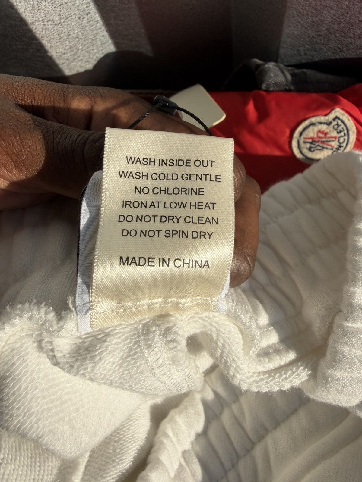 Vale Vale Forever Flag Sweats 'White' Size US 34 / EU 50 - 4 Thumbnail