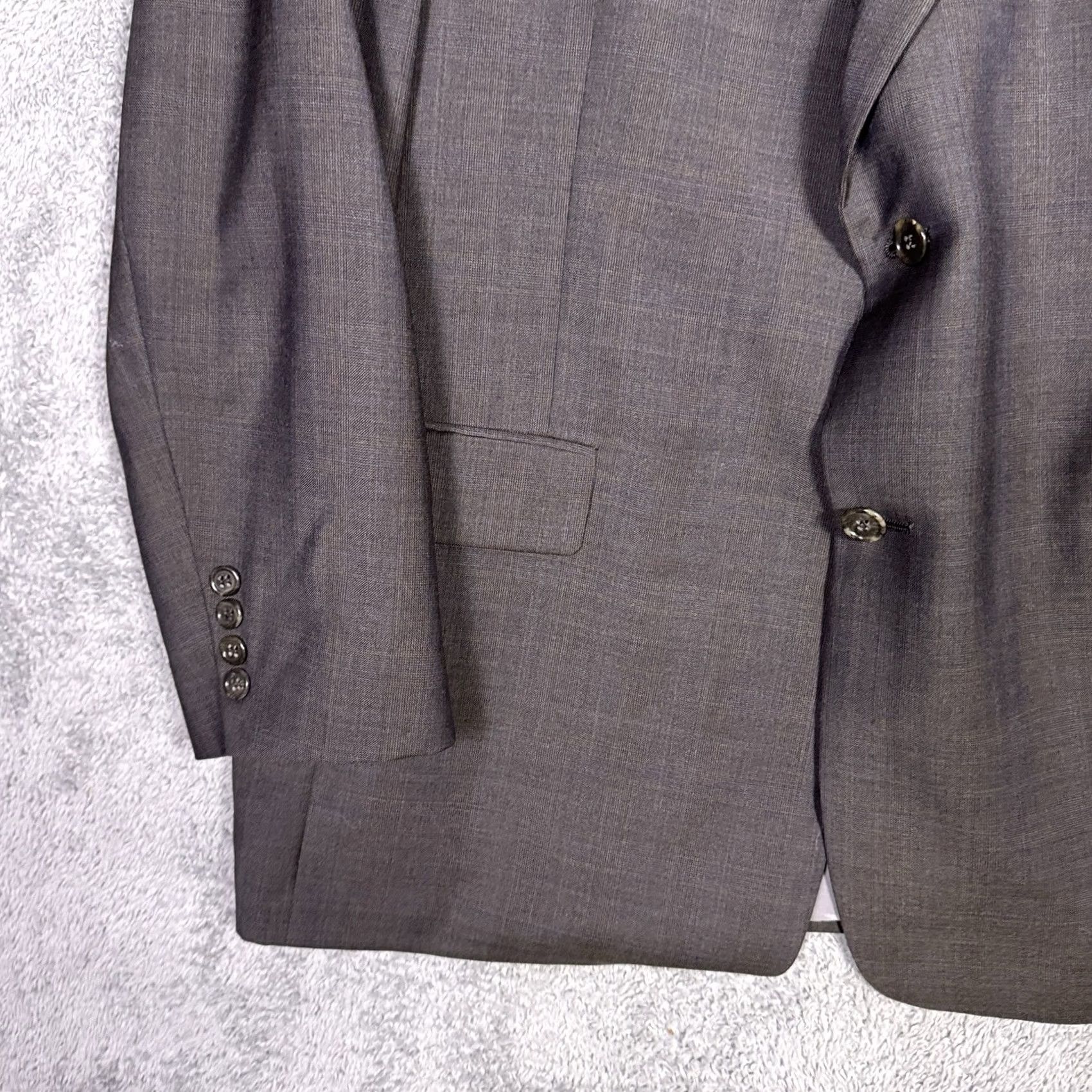 Hart Schaffner Marx Hart Schaffner Marx Gold Trumpeter Suit Mens 46R 42x32 Wool 2 Piece Set Cuffed Size 46R - 4 Thumbnail