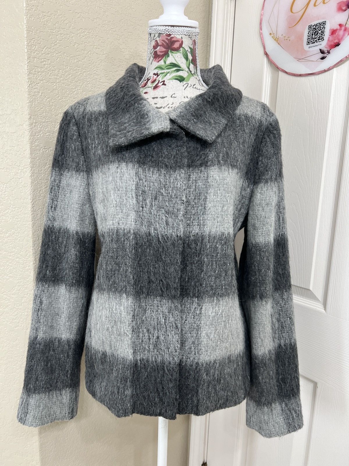 Talbots Talbots Gray Plaid alpaca, Wool Blend Women's Jacket size 14 Size XL / US 12-14 / IT 48-50 - 1 Thumbnail