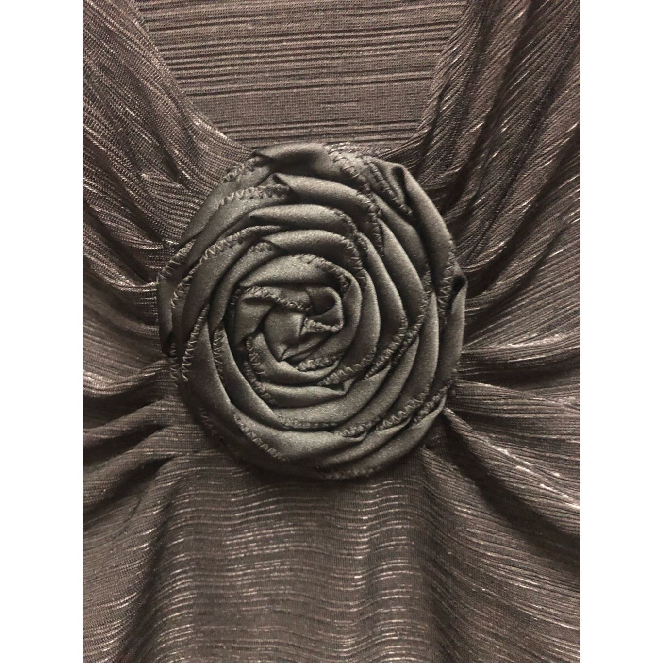 Armani Collezioni Armani Collezioni Women’s Formal Black Center Rose Tank Blouse Size 46 Size L / US 10 / IT 46 - 3 Thumbnail