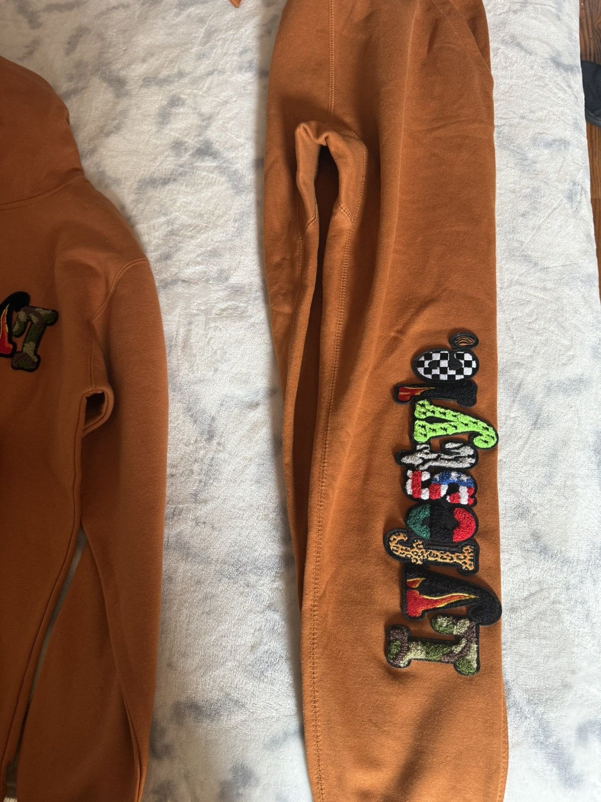 Other LyfeStyle Sweatsuit bundle Size US M / EU 48-50 / 2 - 2 Thumbnail