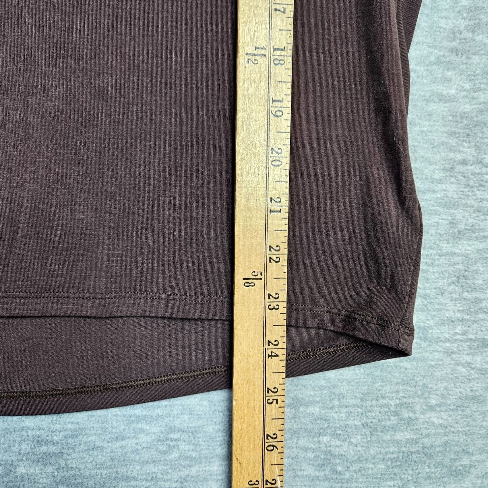 Athleta Athleta Shirt Womens XS Round Neck Short Sleeve Multicolor Solid Casual Regular Short Sleeve Shirt XS Womens Size 26" / US 2 / IT 38 - 4 Thumbnail