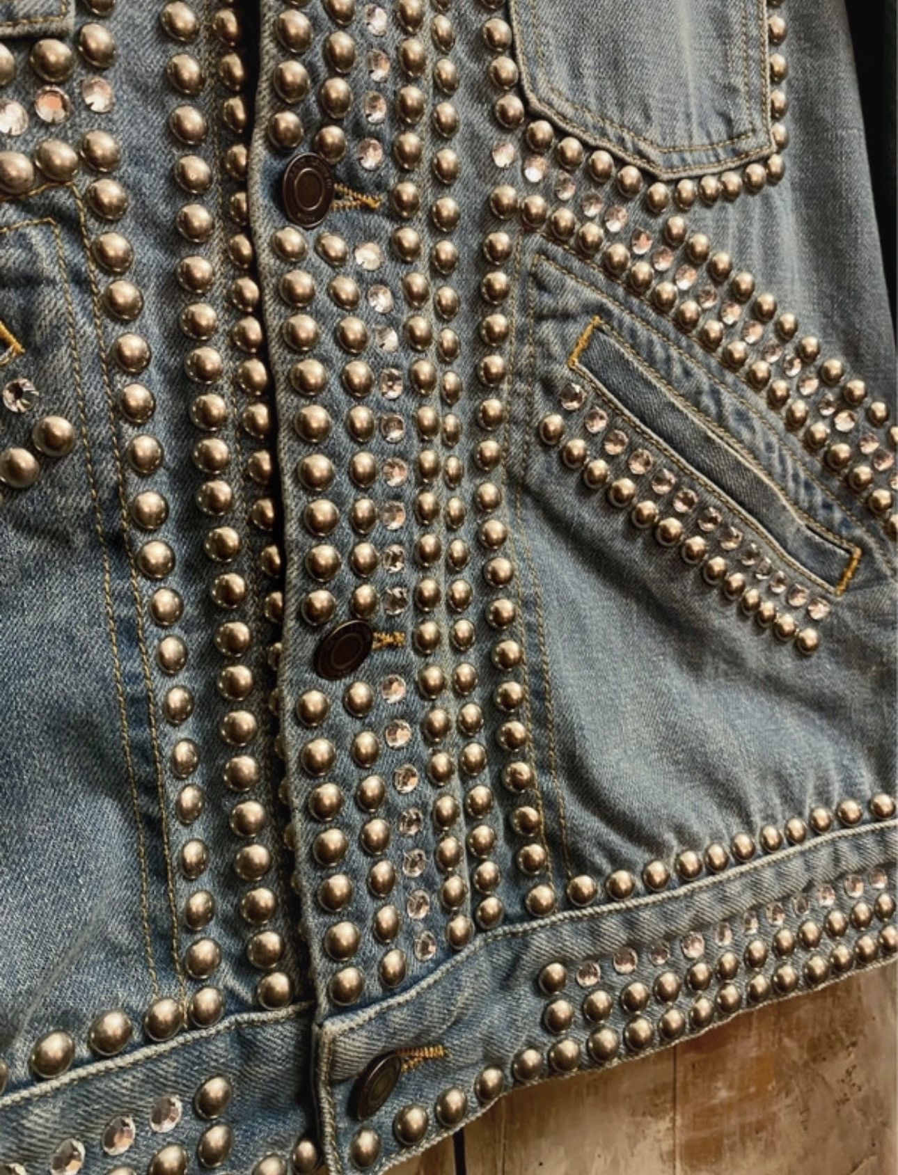 Saint Laurent Paris Saint Laurent Paris embellished denim jacket M WOMEN Size M / US 6-8 / IT 42-44 - 16 Thumbnail