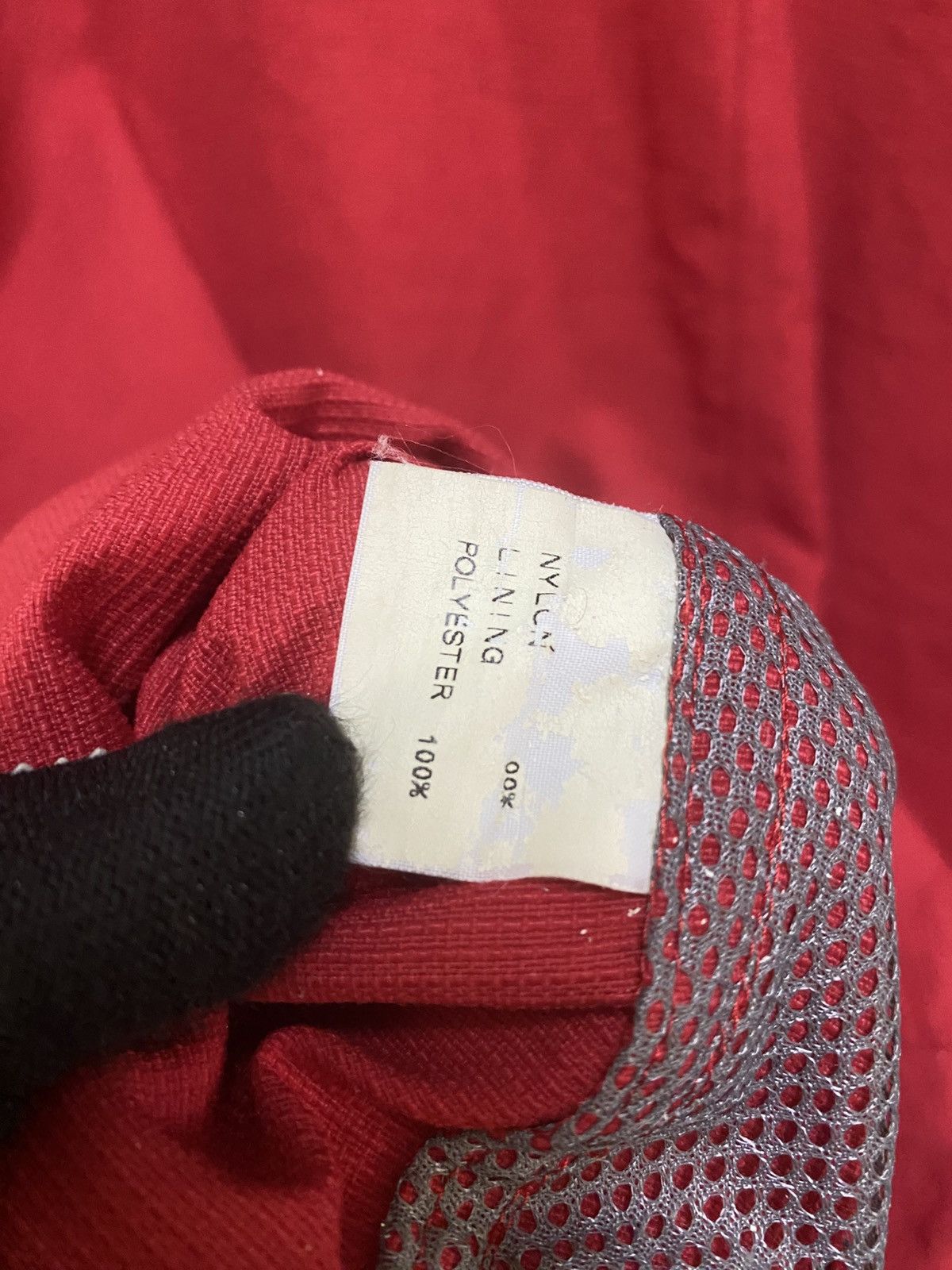 Other Vintage SUZ Logo Red Japanese Windbreaker Nylon Jacket Size US XL / EU 56 / 4 - 8 Thumbnail