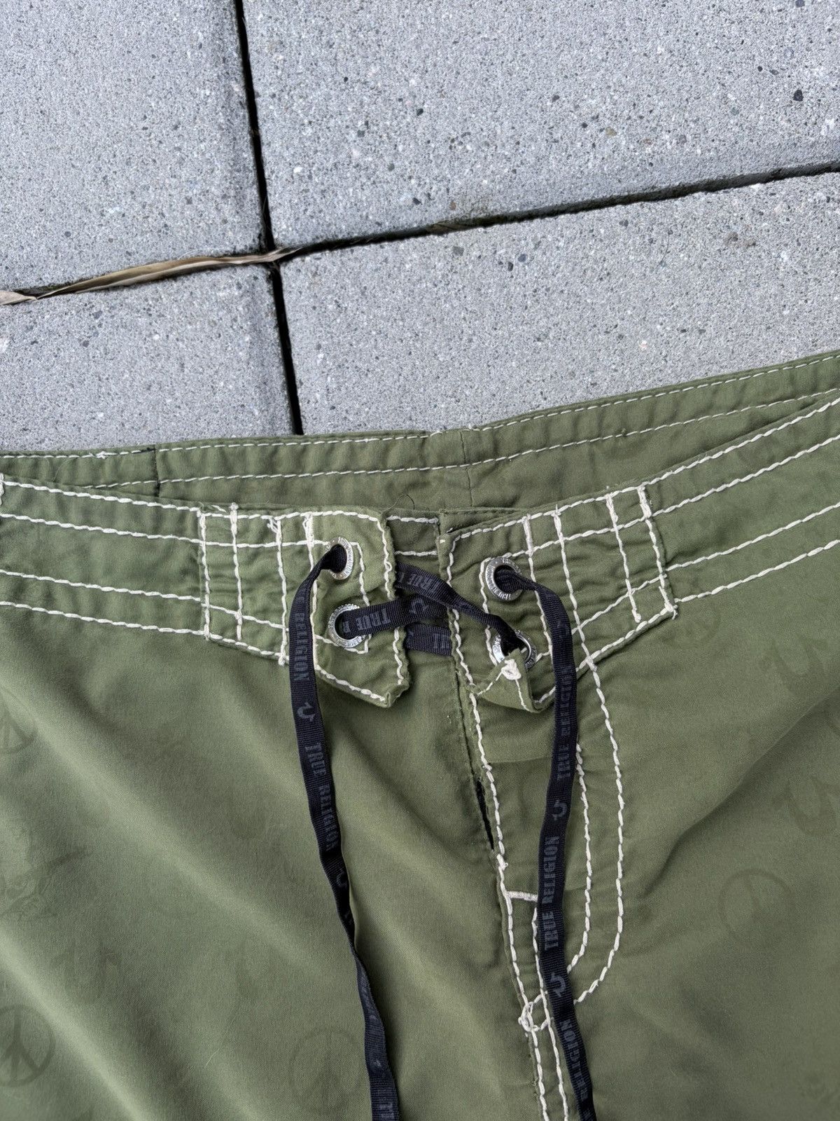 True Religion True Religion Monogram Shorts All Over Print Size US 32 / EU 48 - 5 Thumbnail