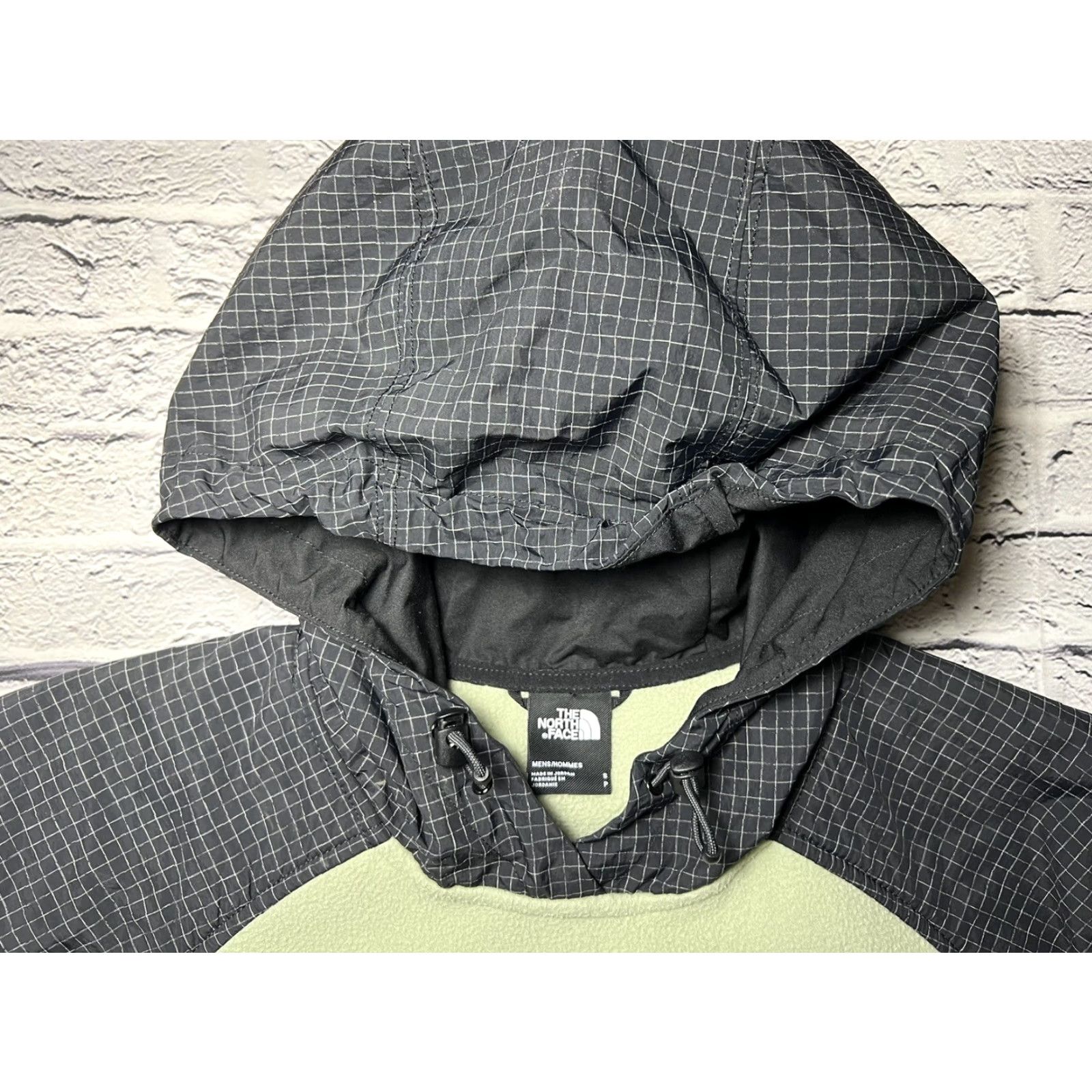 The North Face VINTAGE The North Face Hoodie Mens S Tea Green Pullover Sweatshirt Microfleece 90s? Size US S / EU 44-46 / 1 - 4 Thumbnail