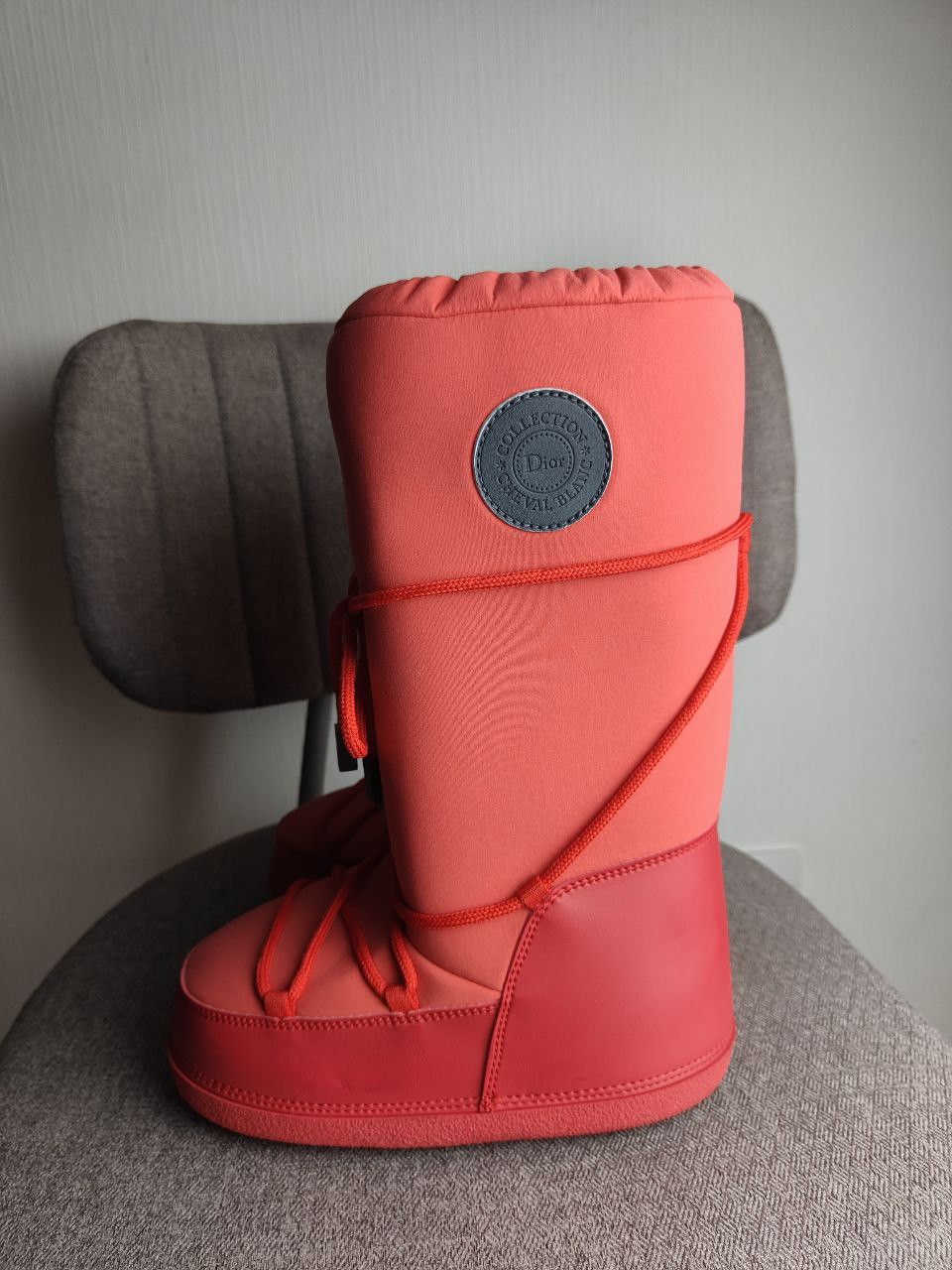 Dior Y2K Dior by John Galliano Blanc Cheval Collection Snow Boots Size US 7 / IT 37 - 6 Thumbnail