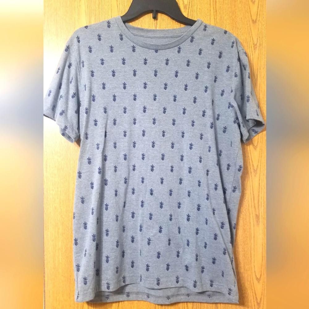 Aeropostale Aeropostale Blue Pineapple Print Men's Shirt Size Medium Size US M / EU 48-50 / 2 - 1 Thumbnail