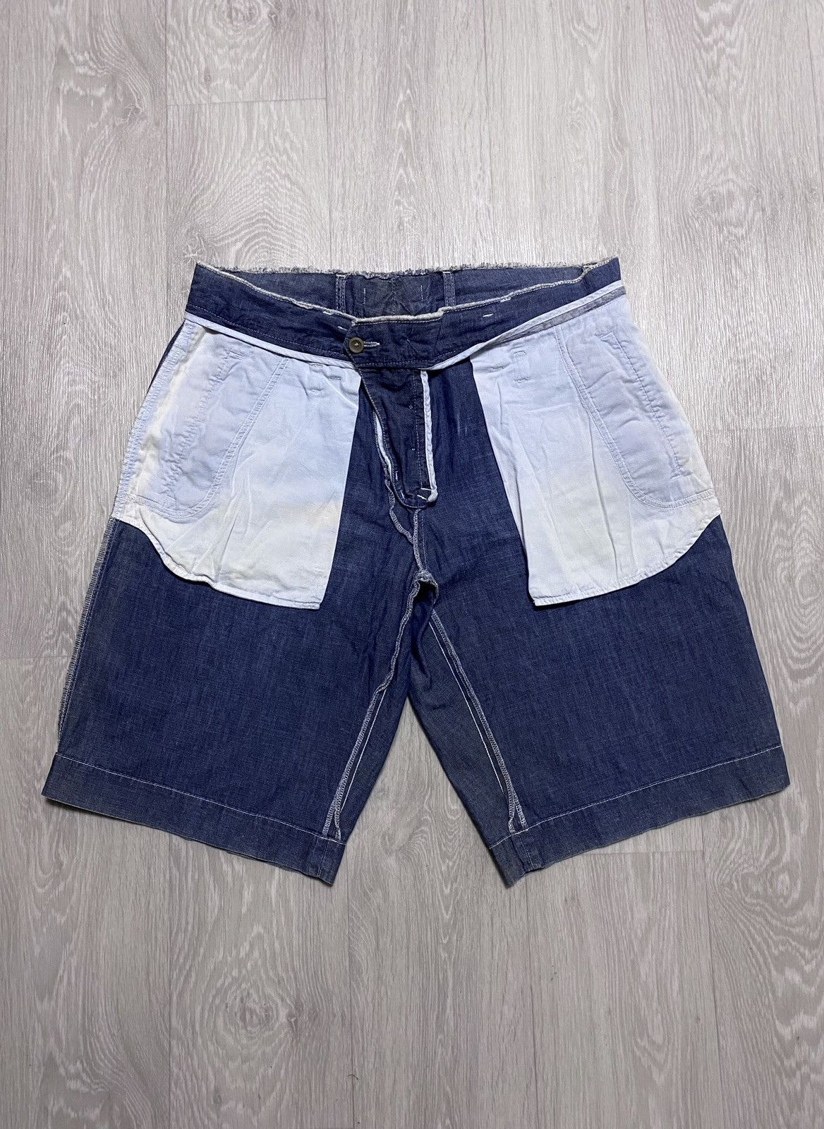 Dolce & Gabbana Dolce & Gabbana Washed Blue Distressed Jeans Shorts Size US 34 / EU 50 - 22 Thumbnail