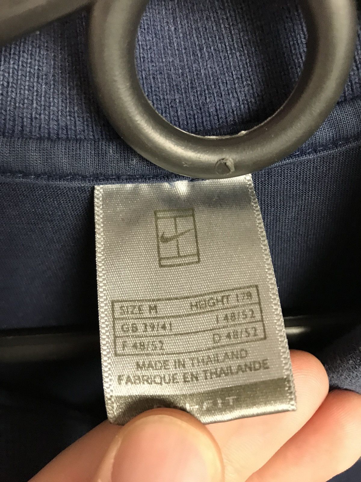 Nike Vintage Nike court streetwear polo tee Size US M / EU 48-50 / 2 - 4 Thumbnail