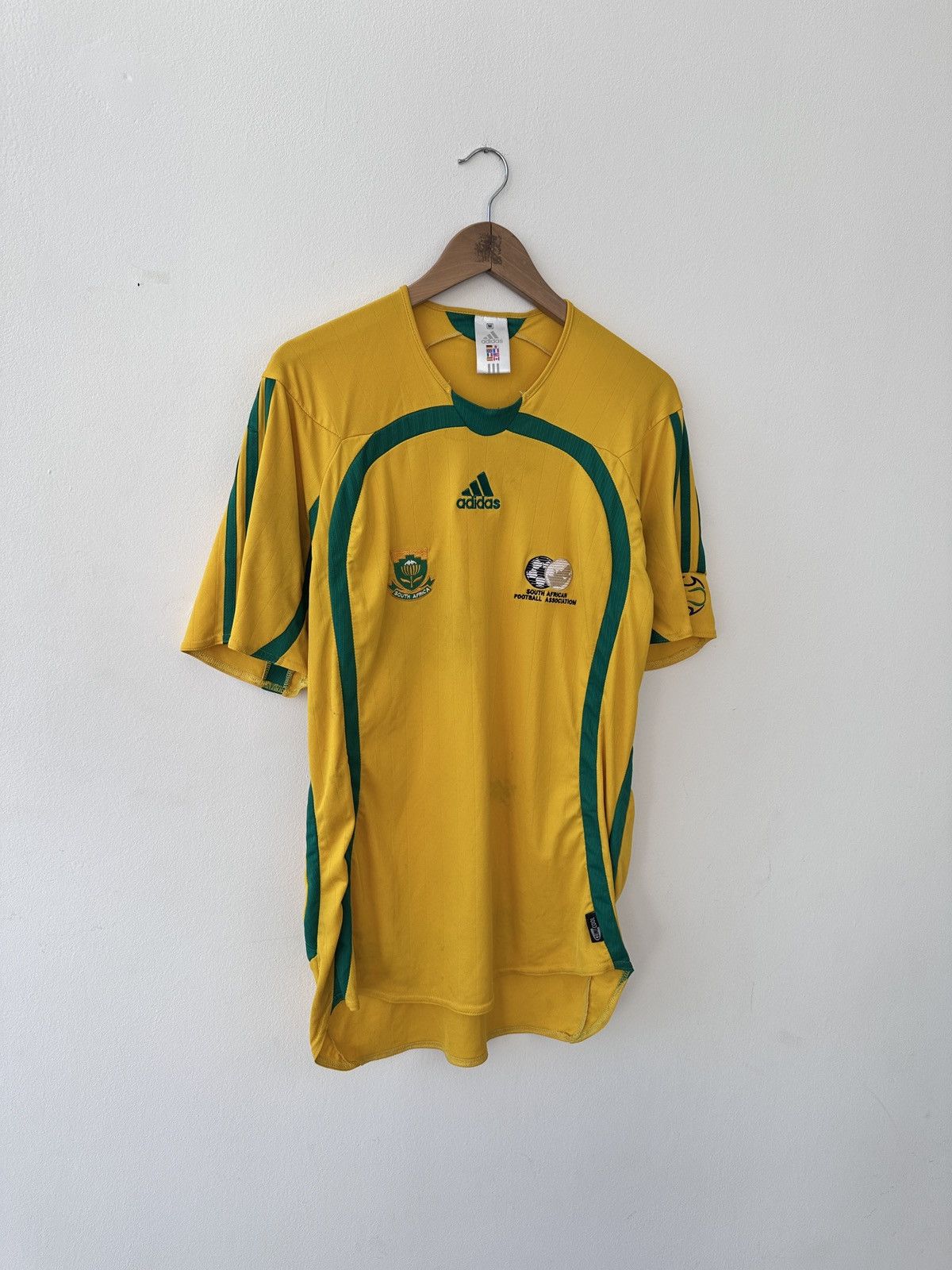 Adidas South Africa 2005 2006 Home Football Shirt Jersey Adidas Size US M / EU 48-50 / 2 - 2 Thumbnail