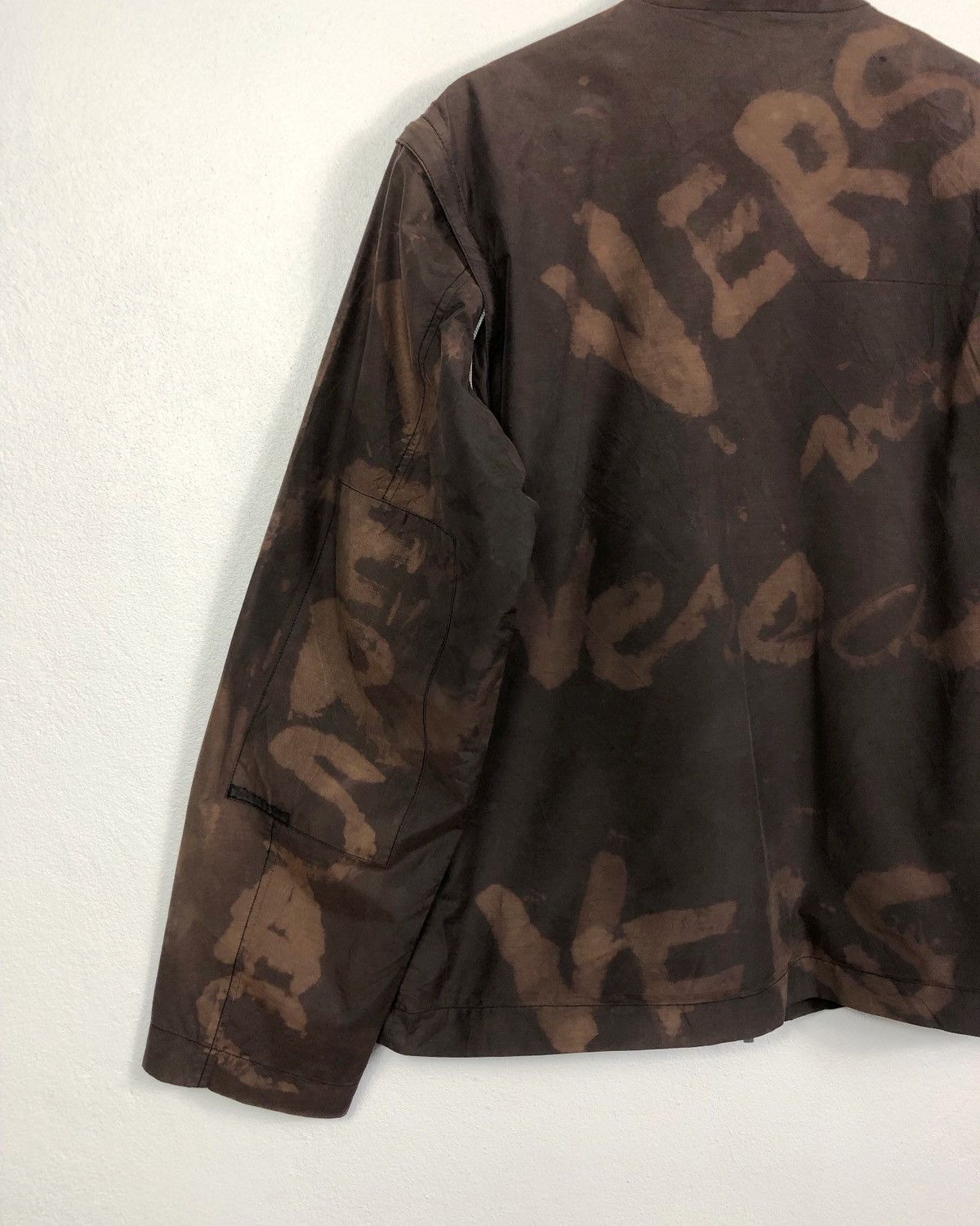Versace Vintage Versace Jeans Couture Graffiti Jacket Made in Italy Size US L / EU 52-54 / 3 - 11 Thumbnail
