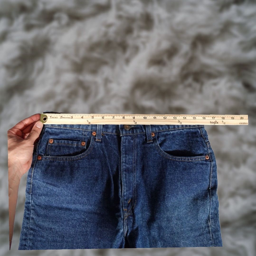 Levi's VINTAGE Levis 32x7 Mid Rise Distressed Bermuda Shorts Blue Mens 90s Size US 32 / EU 48 - 8 Thumbnail