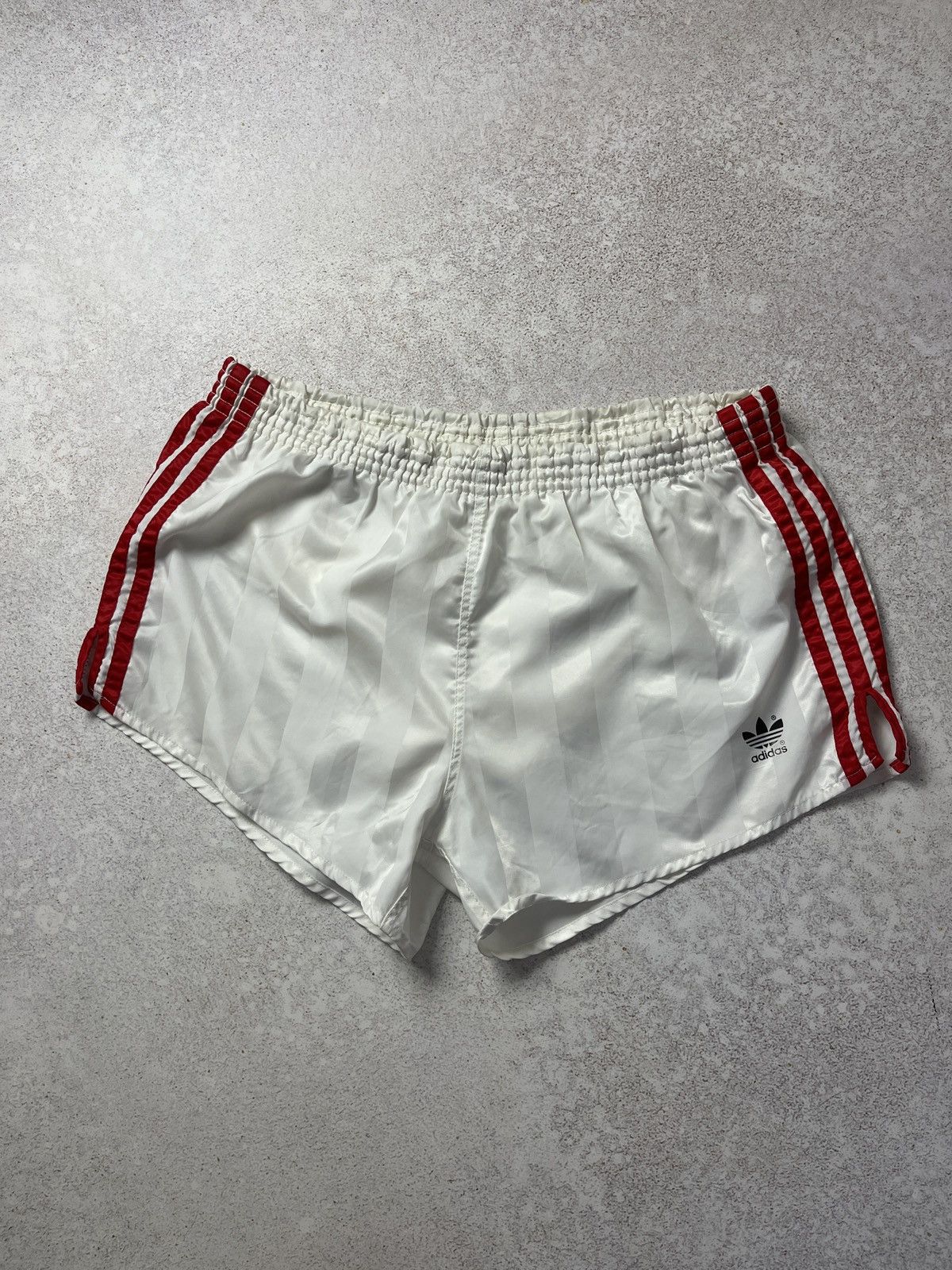 1980s ADIDAS VINTAGE SHORTS FOOTBALL SOCCER RUNNING MEN'S