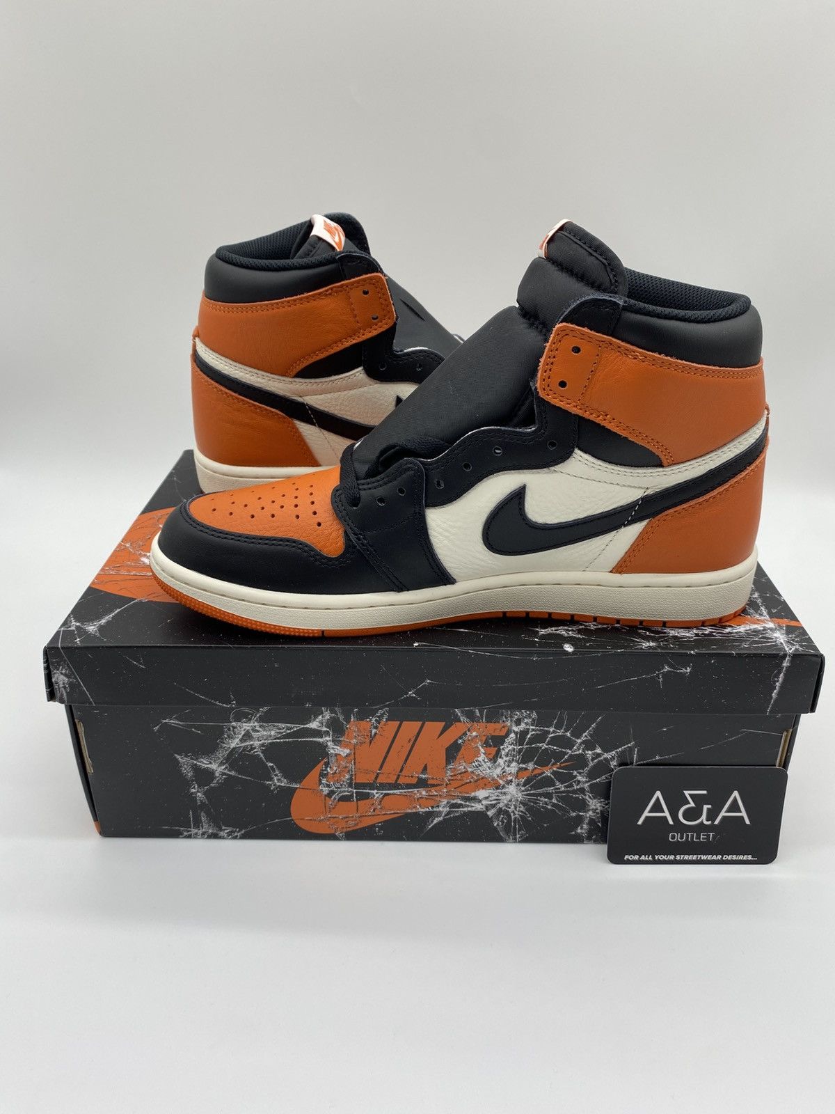 Jordan Brand Jordan 1 Retro High OG Shattered Backboard US 9.5 Brand New Size US 9.5 / EU 42-43 - 2 Thumbnail
