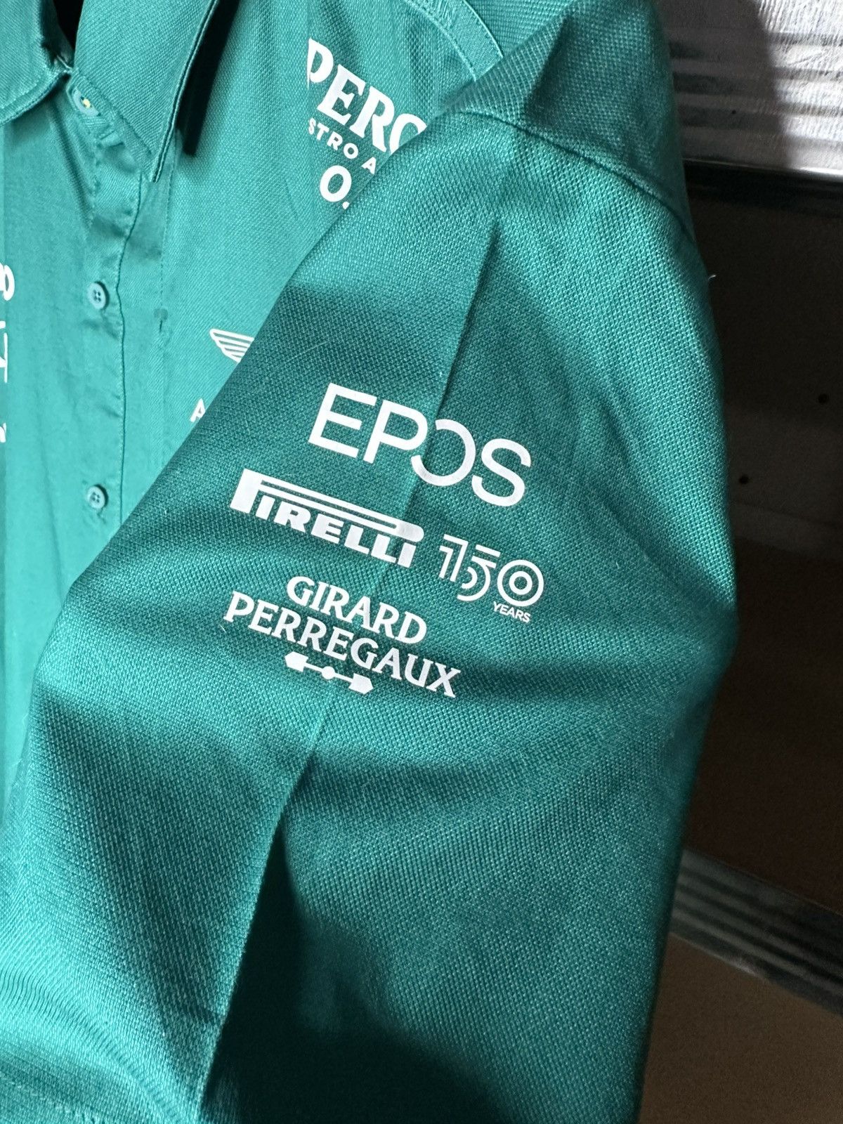 Formula 1 Aston Martin Cognizant F1 Team Shirt XL Official Pelmark Size US XL / EU 56 / 4 - 8 Thumbnail