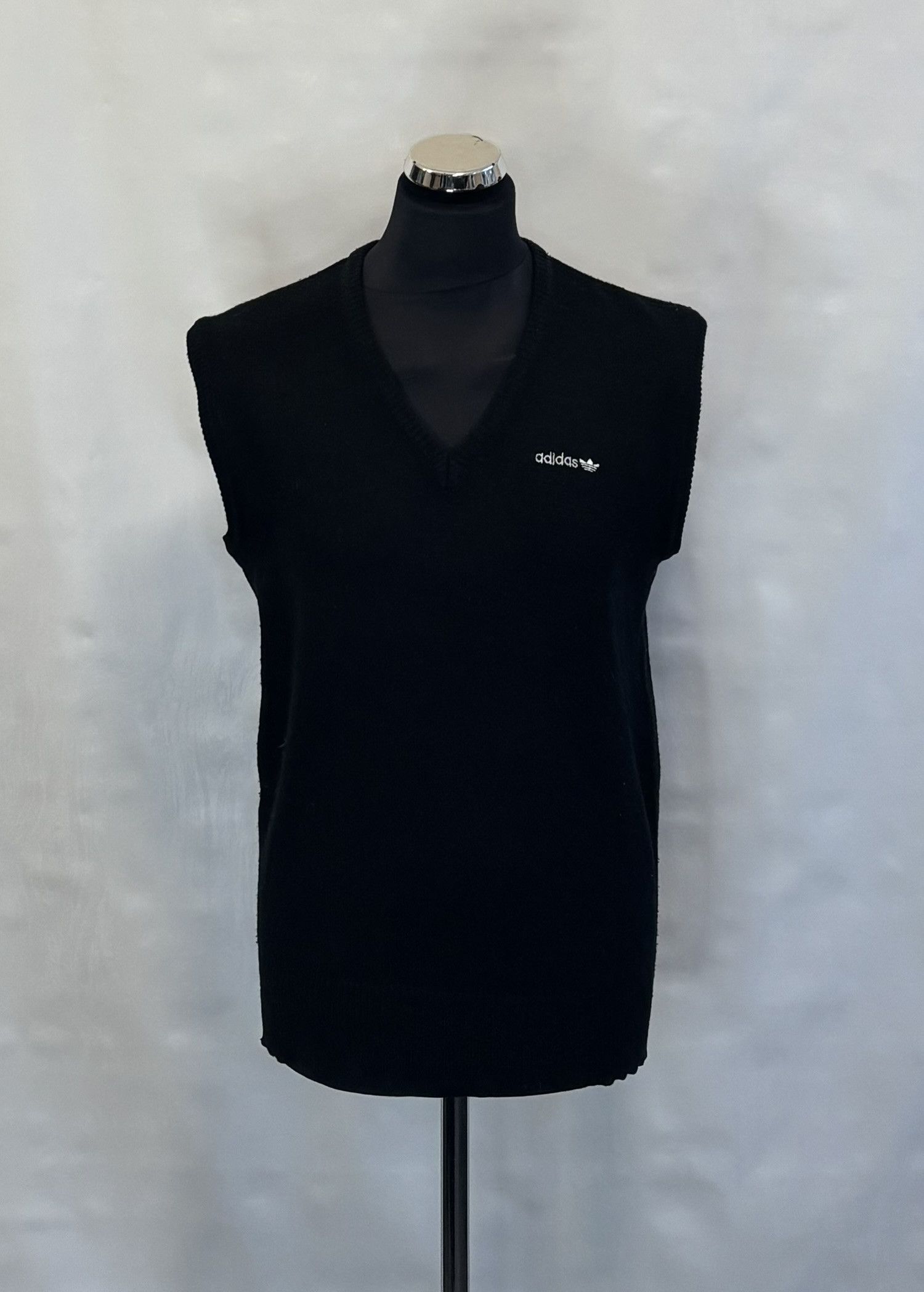 Adidas Adidas Originals 80s Vintage Vest Size L Size US L / EU 52-54 / 3 - 1 Thumbnail