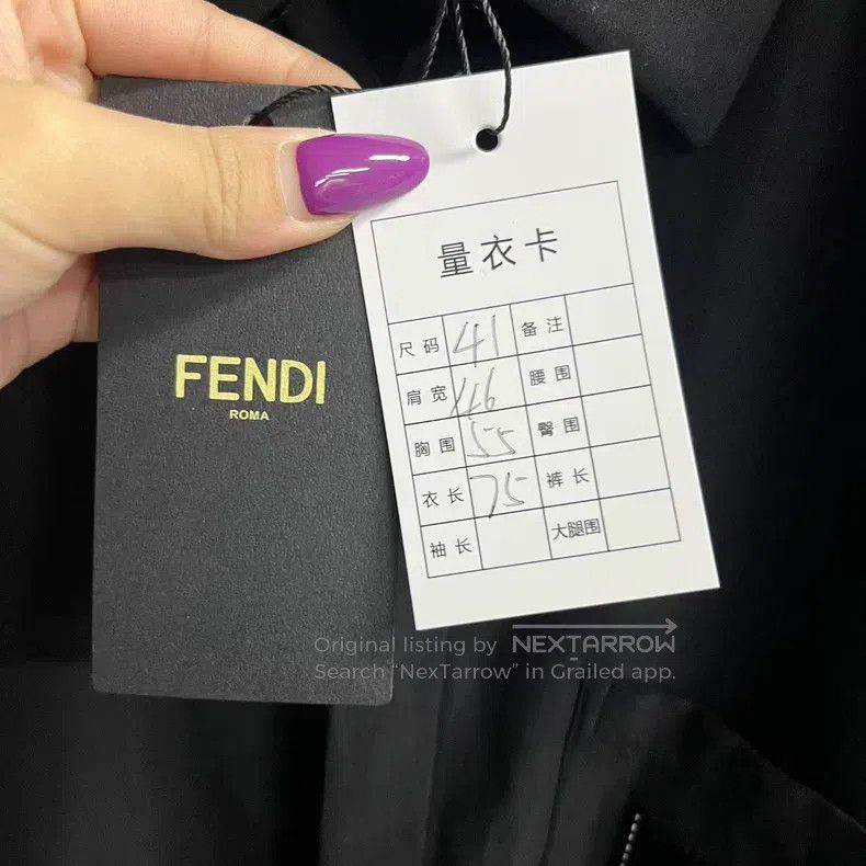 Fendi Fendi size 41 Black Letter Embroidered Jacquard Long Sleeve Size US S / EU 44-46 / 1 - 3 Thumbnail