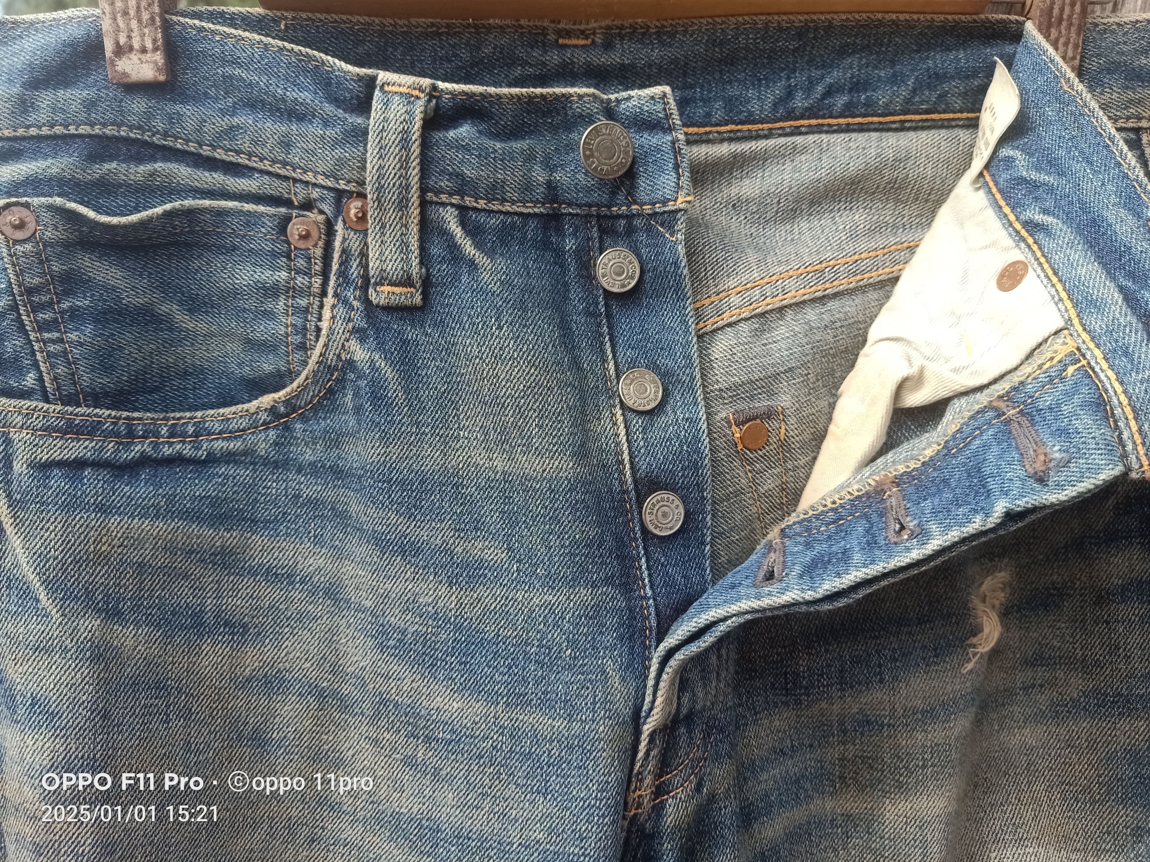 Levi's × Levi's Vintage Clothing Vintage Levi's Big E 47501 Denim Selvedge Size US 31 - 13 Thumbnail