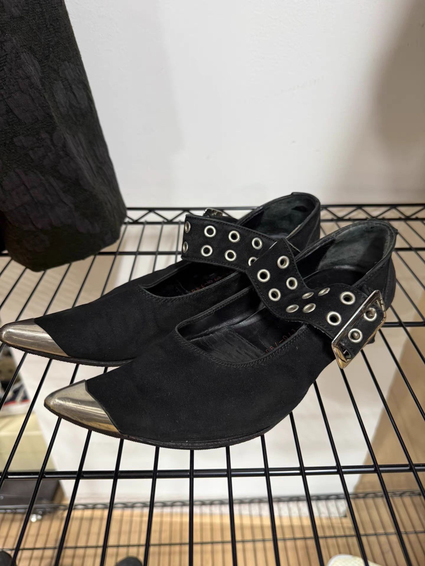 Yohji Yamamoto Yohji Yamamoto Y's Pointed Toe Suede Boots K20 Size US 7 / IT 37 - 1 Thumbnail