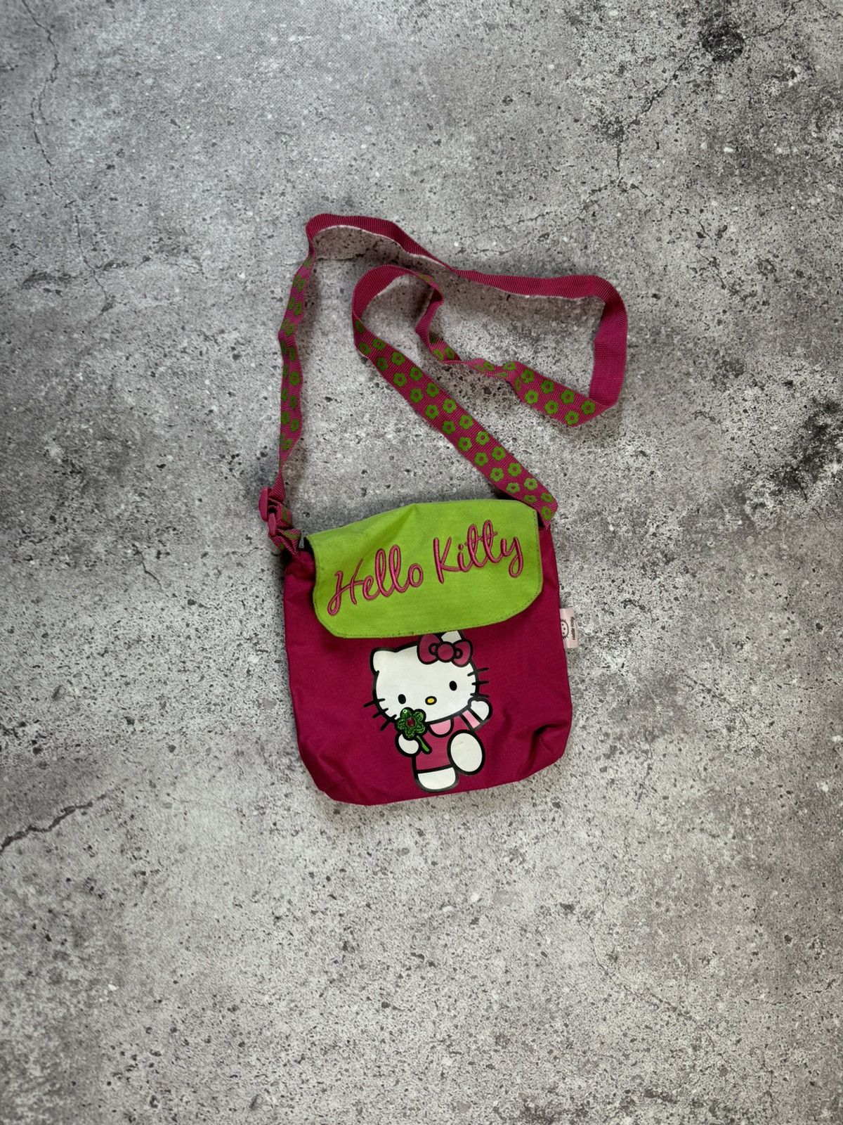 Japanese Brand × Vintage Hello Kitty Mini Bag Vintage Size ONE SIZE - 1 Thumbnail