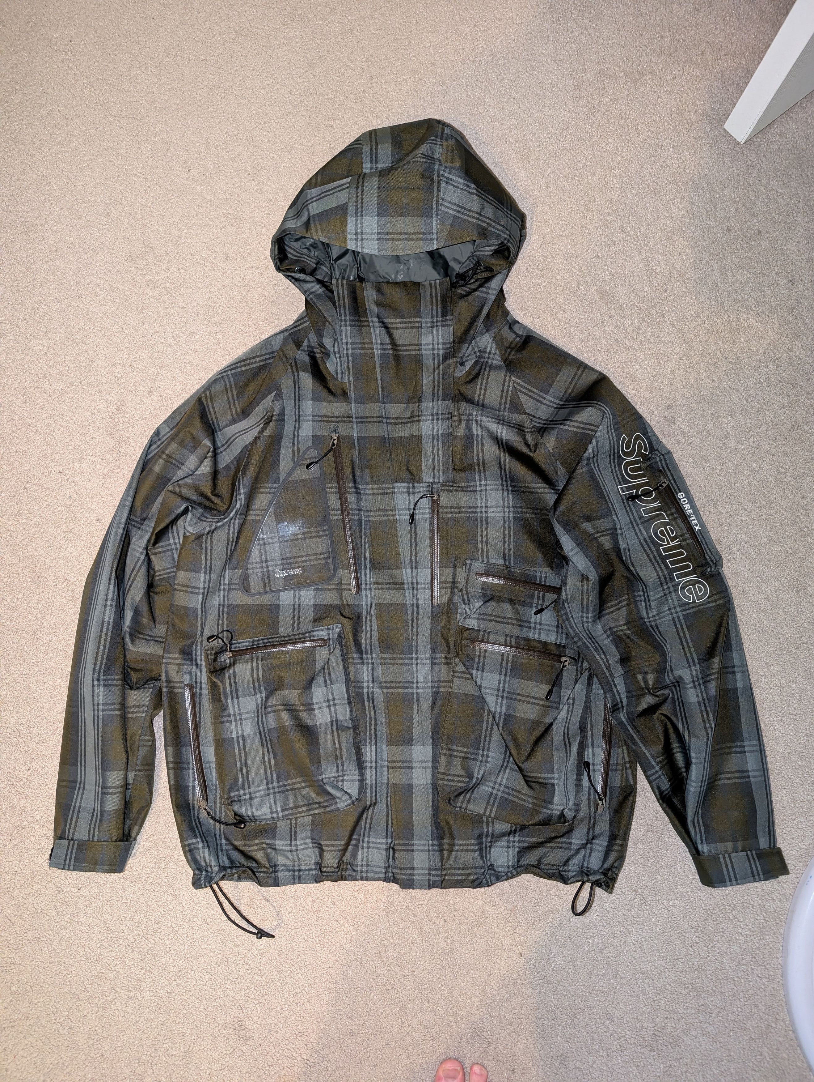 Supreme Supreme Pin Dot Shell Jacket | Grailed