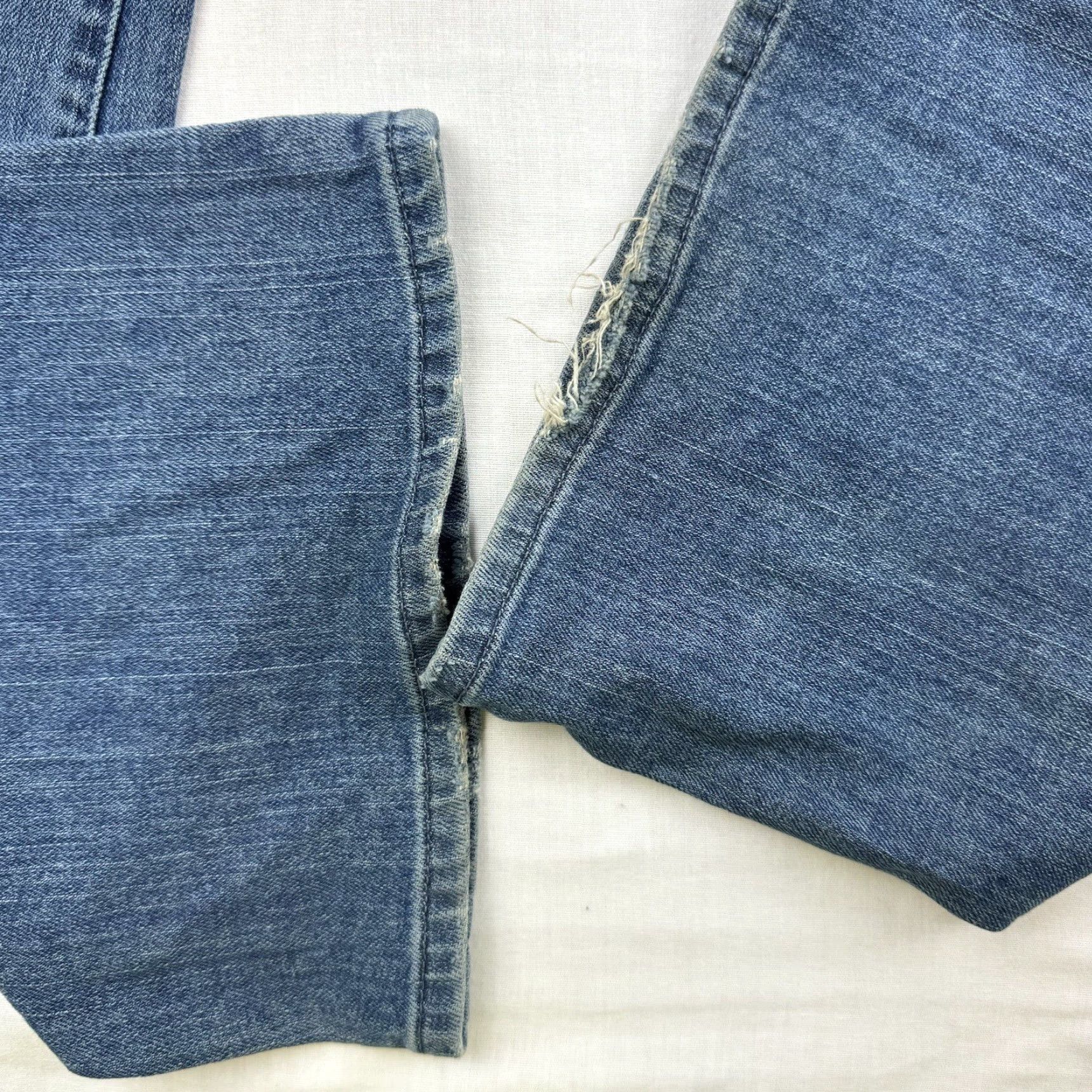 Old Navy VINTAGE Old Navy Flare Jeans Womens 10 Regular Stretch Grunge Punk Skater Blue 31 Inseam 32 In Waist 10 Regular Jeans Womens Mens? Size 32" / US 10 / IT 46 - 2 Thumbnail