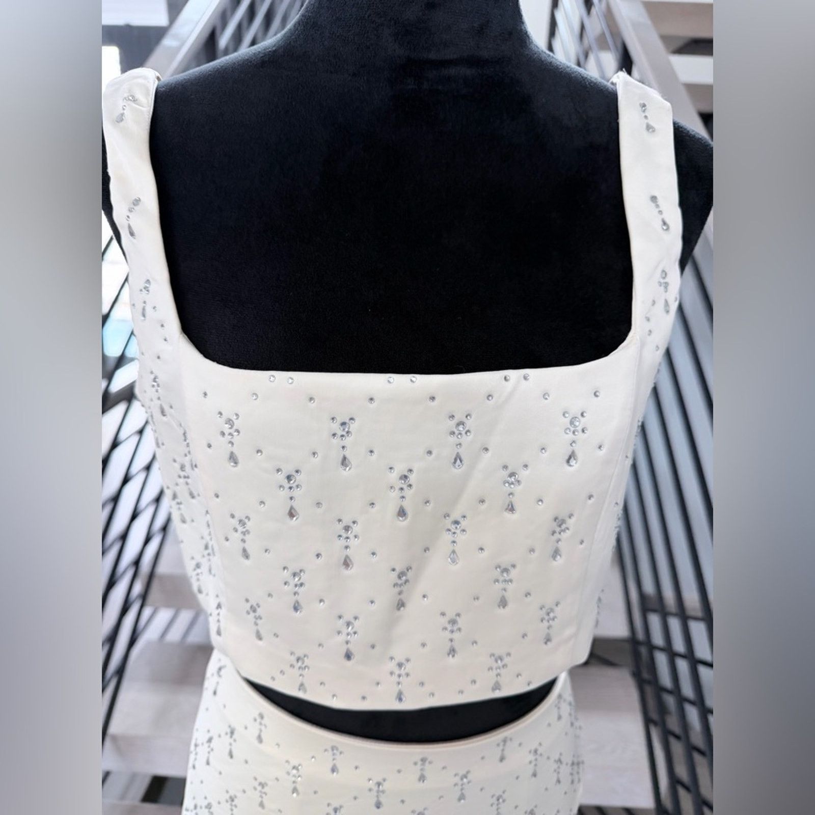 Other White Y2K Matching Skirt set .Top size M and skirt size S Size 26" / US 2 / IT 38 - 4 Thumbnail