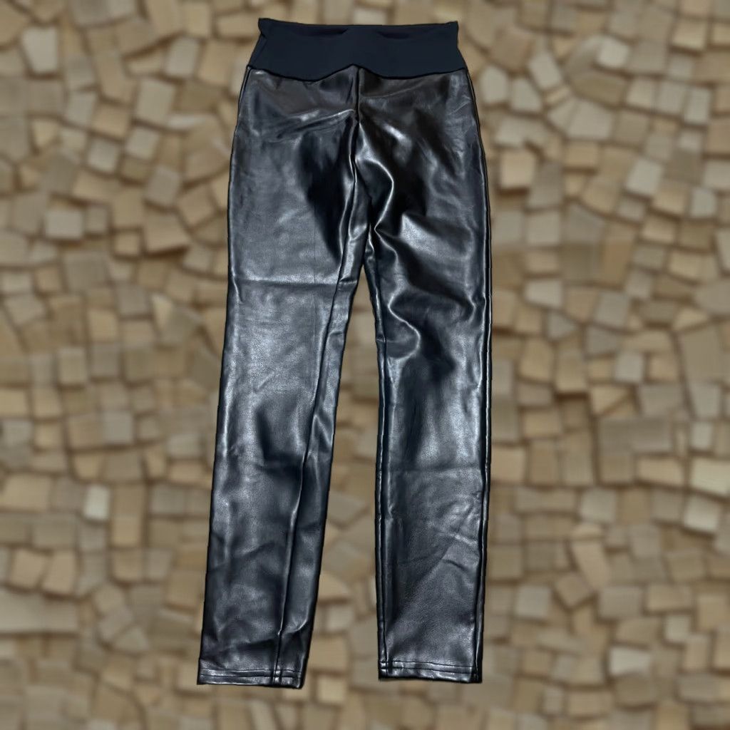 Vintage Assets Pants Women's Size Medium Black Leggings Pull On Leather Shirt? Size 32" / US 10 / IT 46 - 1 Thumbnail