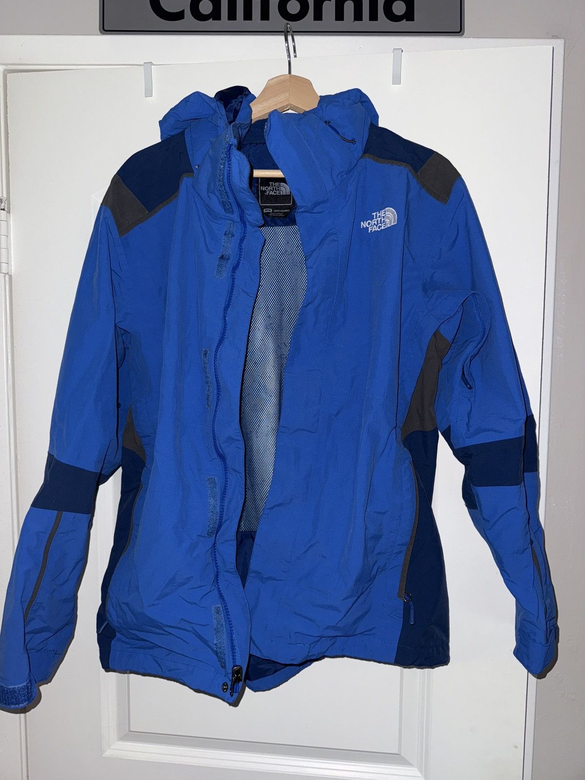 The North Face The North Face blue jacket Size US M / EU 48-50 / 2 - 1 Thumbnail