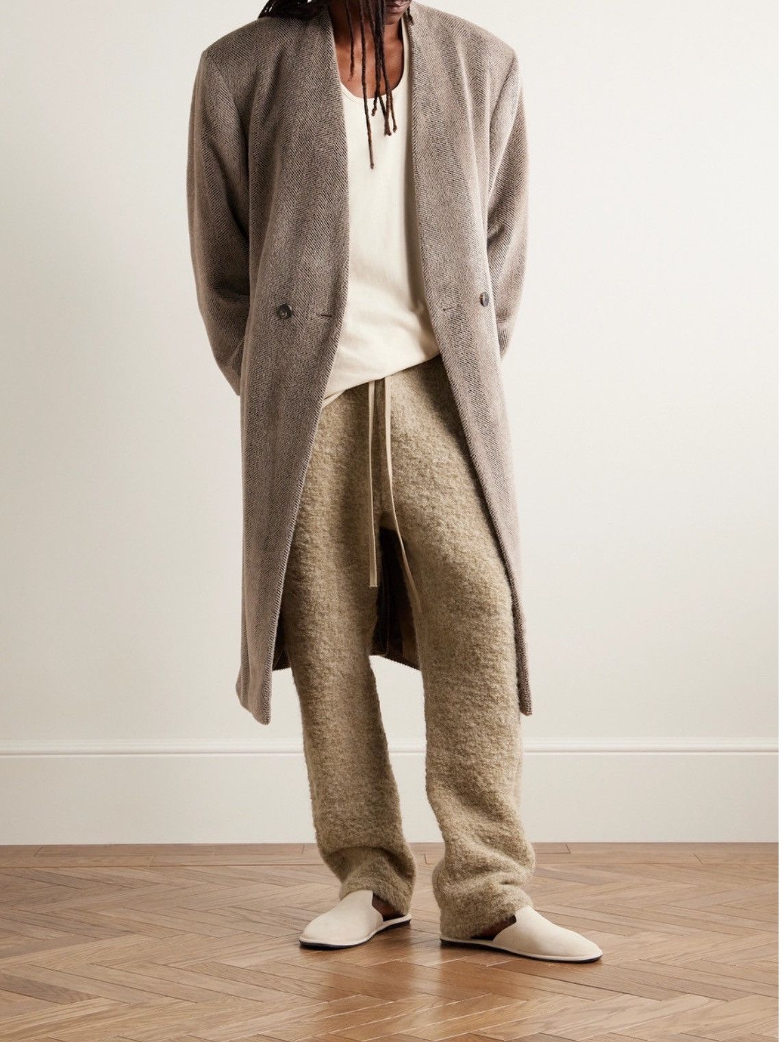 Fear of God OVERSIZED DOUBLE BREASTED HERRINGBONE LAMA WOOL BLEND COAT Size US XL / EU 56 / 4 - 5 Thumbnail