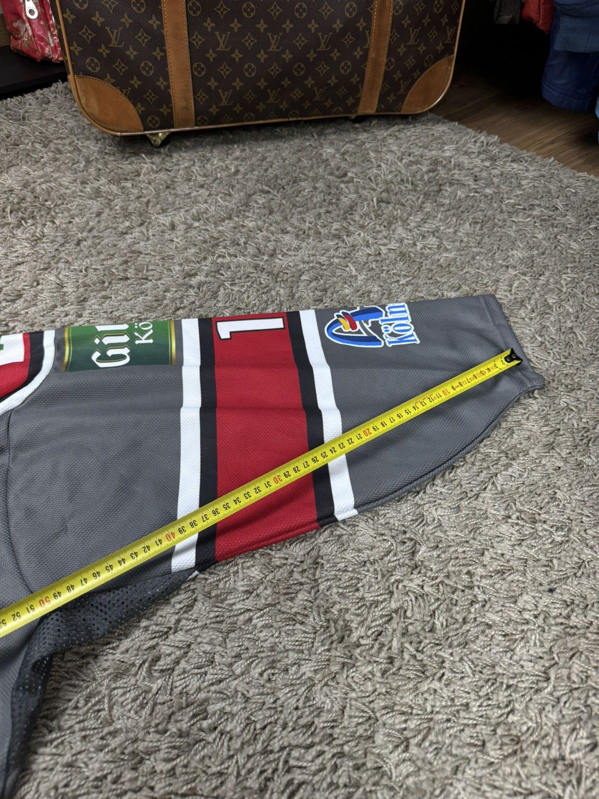 NHL Cologne Sharks jersey 2007/08s Kölne original hokey item Size US L / EU 52-54 / 3 - 8 Thumbnail