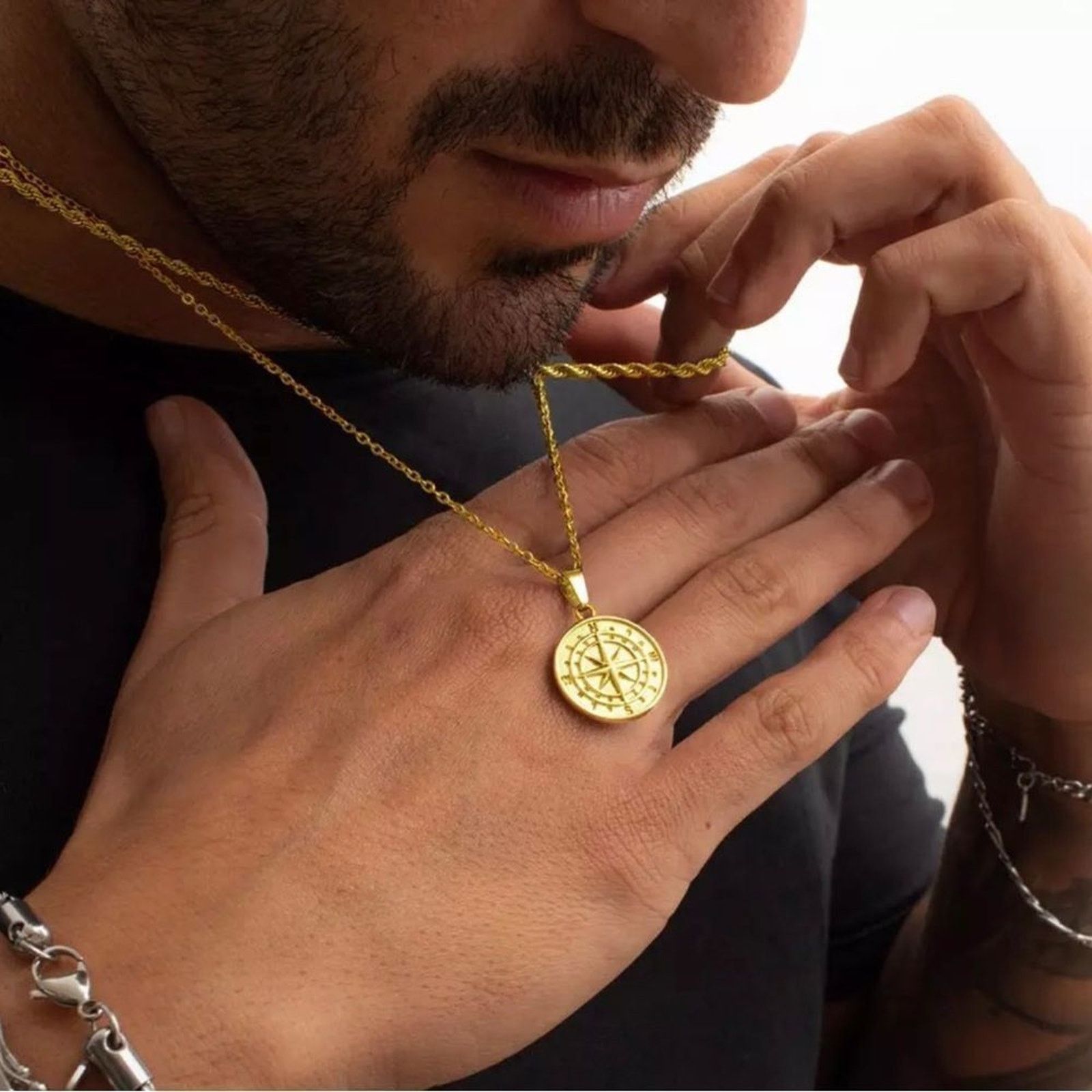 Other Men’s Compass Pendant Chain Necklace 24” inch Long Size ONE SIZE - 2 Thumbnail