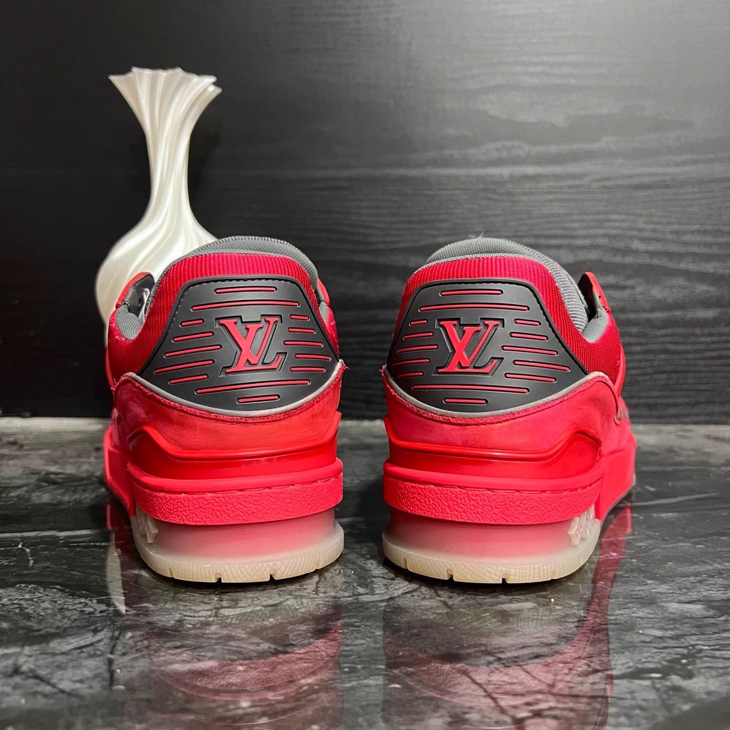 Louis Vuitton Red Lobster Trainer 39.5 95 New Size US 6.5 / EU 39-40 - 4 Thumbnail