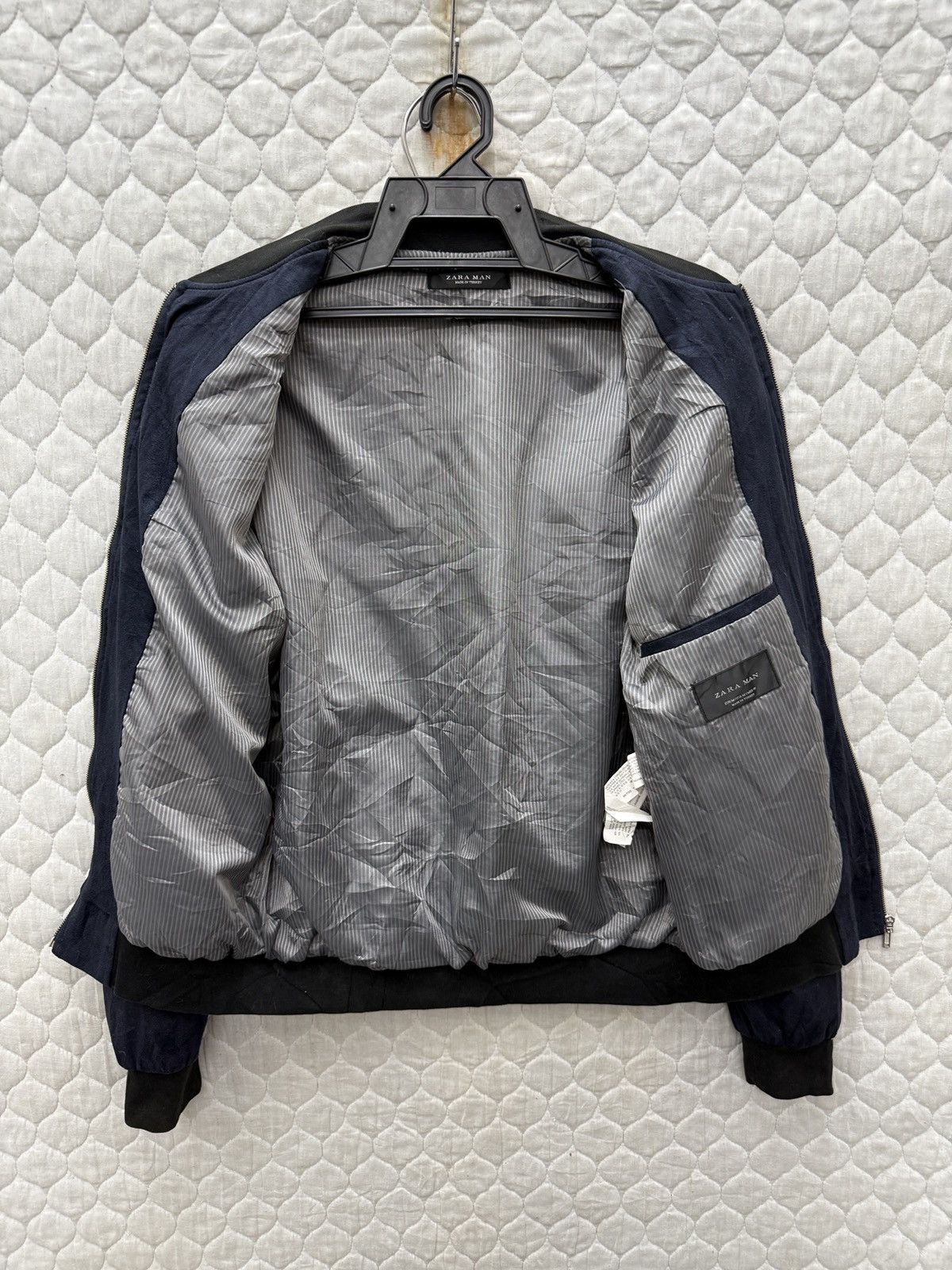 Zara 🔥🔥🔥ARCHIVE ZARA MAN BOMBER JACKET Size US M / EU 48-50 / 2 - 5 Thumbnail
