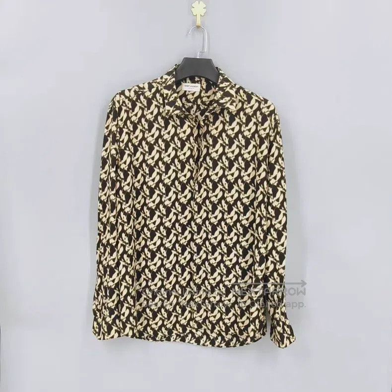 Saint Laurent Paris Saint Laurent Paris size 41 Floral shirt Size US L / EU 52-54 / 3 - 1 Thumbnail