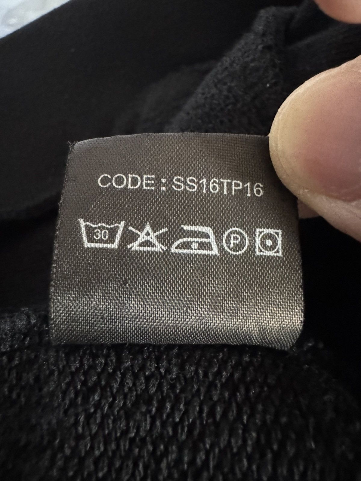 Vetements Vetements OG 2016 Titanic hoodie Size US XS / EU 42 / 0 - 5 Thumbnail