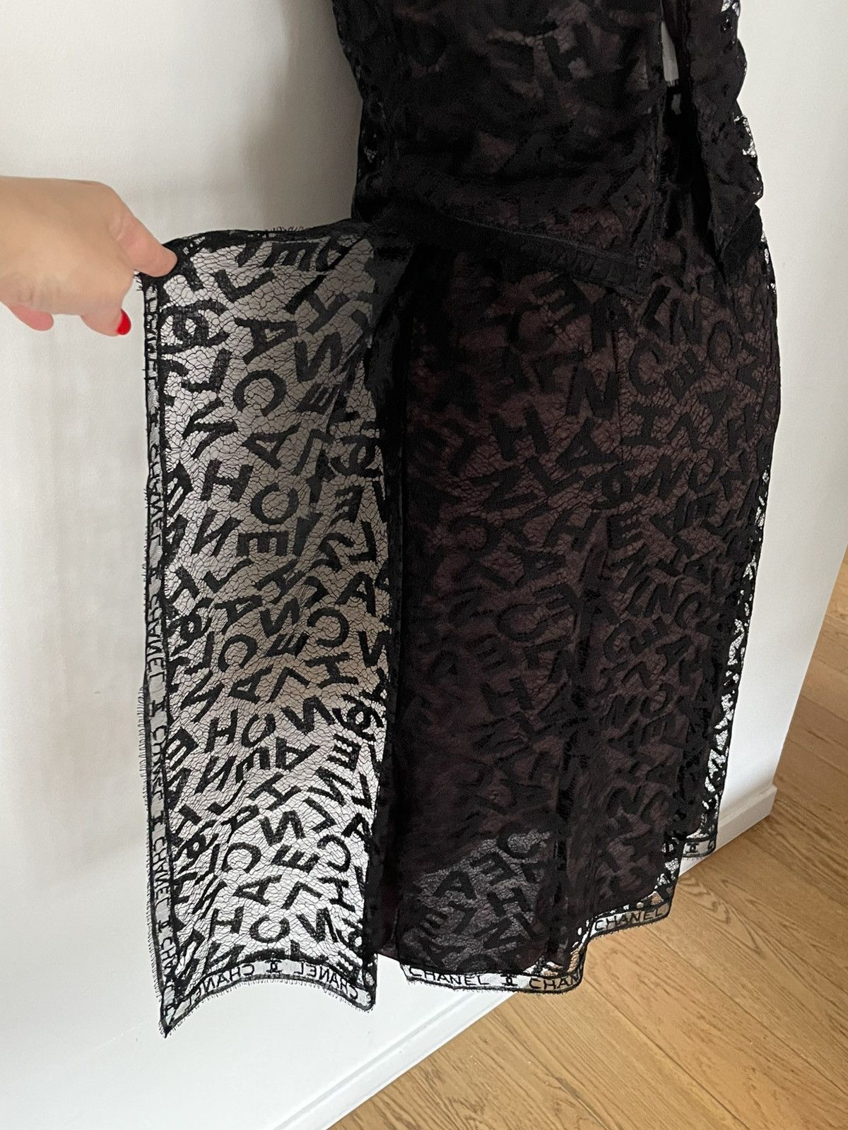 Chanel CHANEL SET TOP AND SKIRT LOGO CC MONOGRAM Size 27" / US 4 / IT 40 - 8 Thumbnail