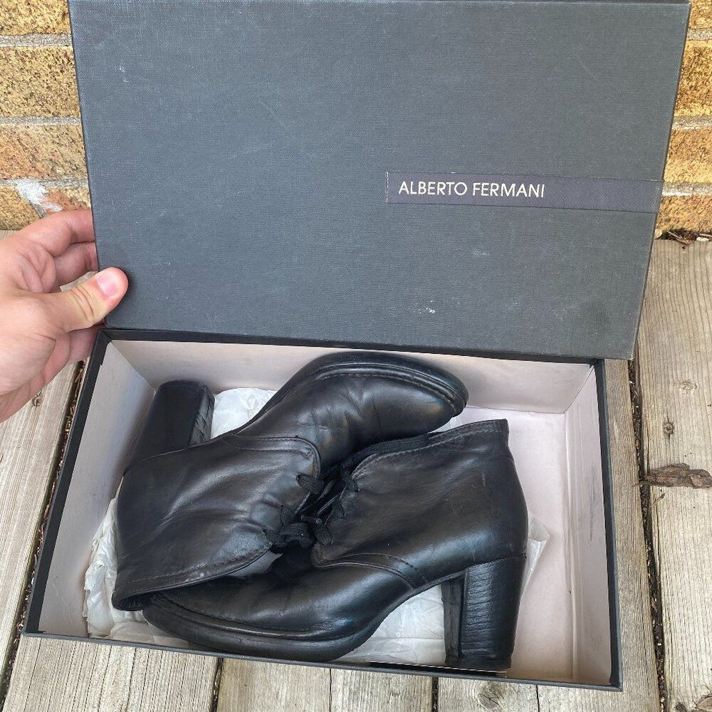 Alberta Ferretti × Vintage Vintage Alberto Fermani Lace Up Bootie Black Size 6 Size US 6 / IT 36 - 2 Thumbnail