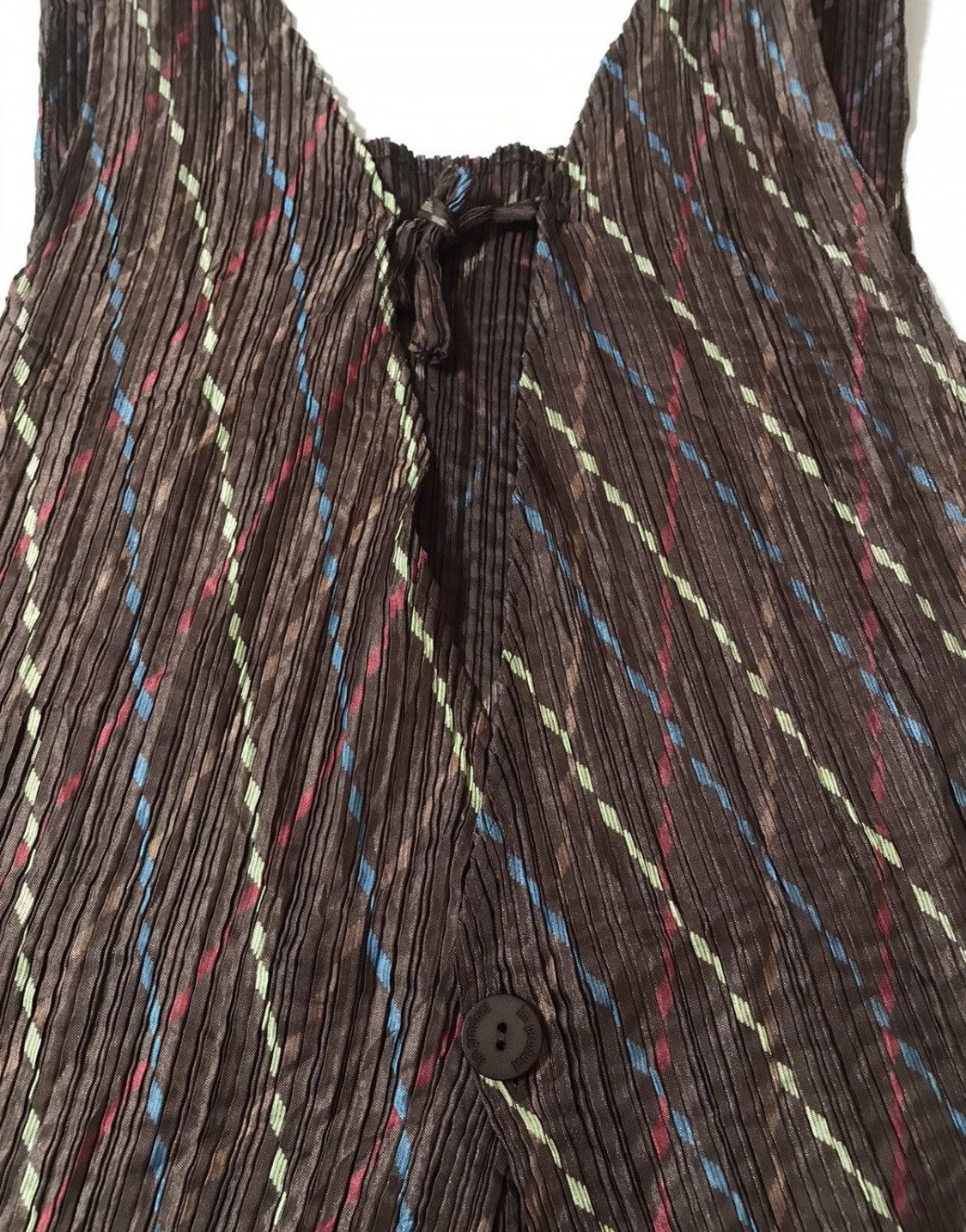 Issey Miyake TAX FREE 🇺🇸 issey im product pleats sleeveless cardigan Size S / US 4 / IT 40 - 6 Thumbnail