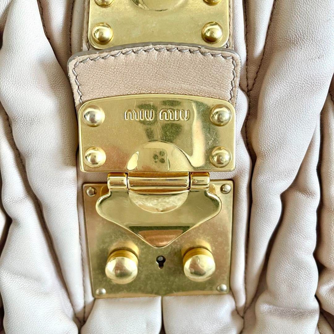 Miu Miu Miu Miu - Matelasse Handbag Beige Pink Gold Hardware Handbag Size ONE SIZE - 5 Thumbnail