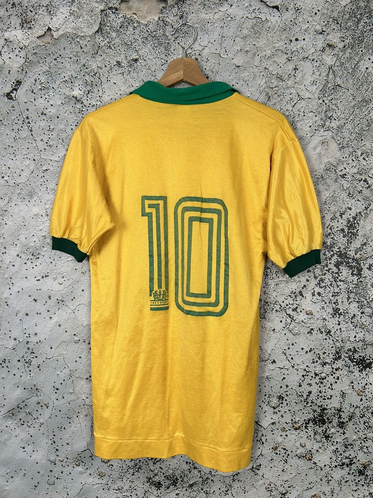 Vintage Brazil Retro Soccer Jersey 90s Vintage Rare Sportswear Size US L / EU 52-54 / 3 - 4 Thumbnail