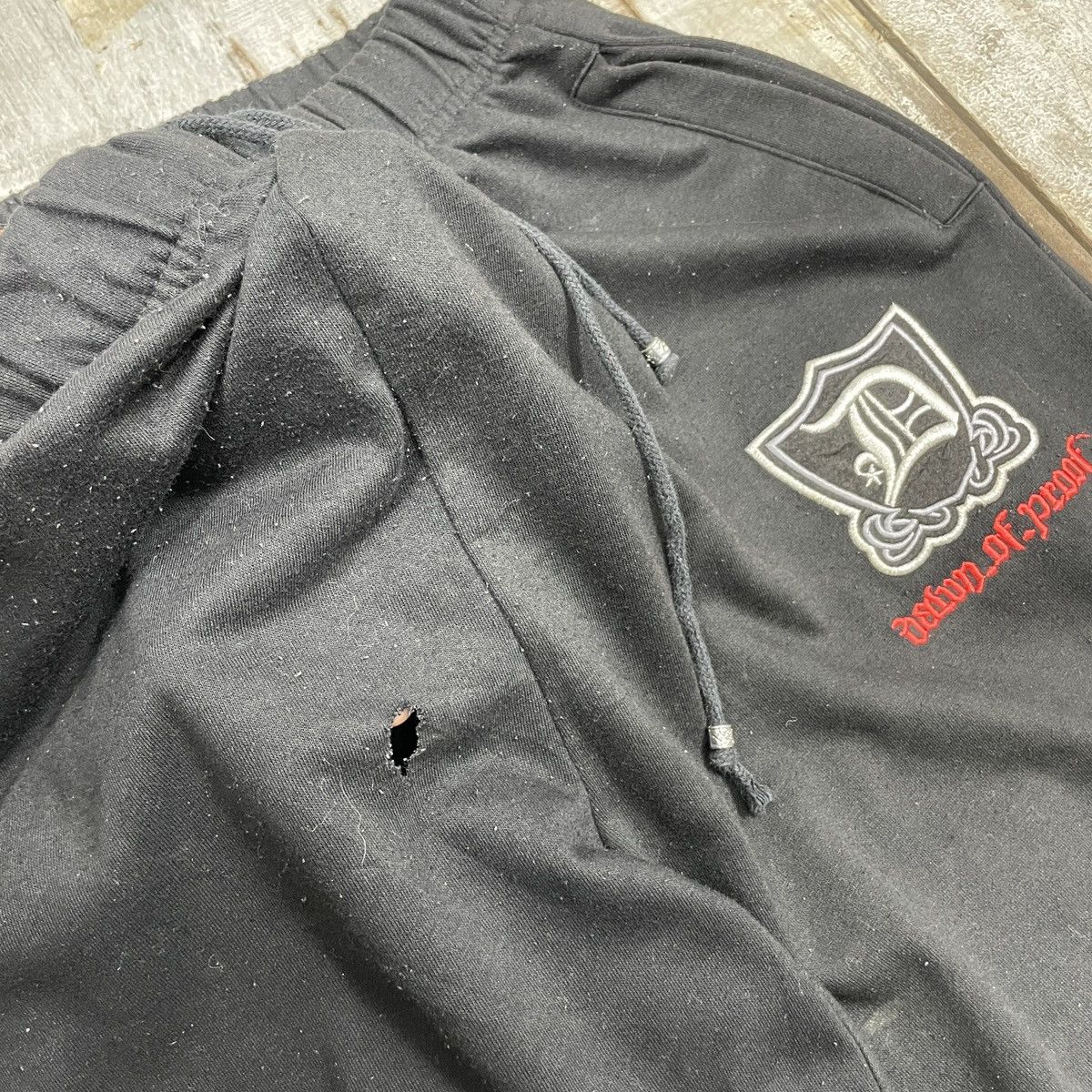Los Angeles Apparel × Vintage Vintage Los Angeles Thug Life Distressed Sweatpant Size US 34 / EU 50 - 9 Thumbnail