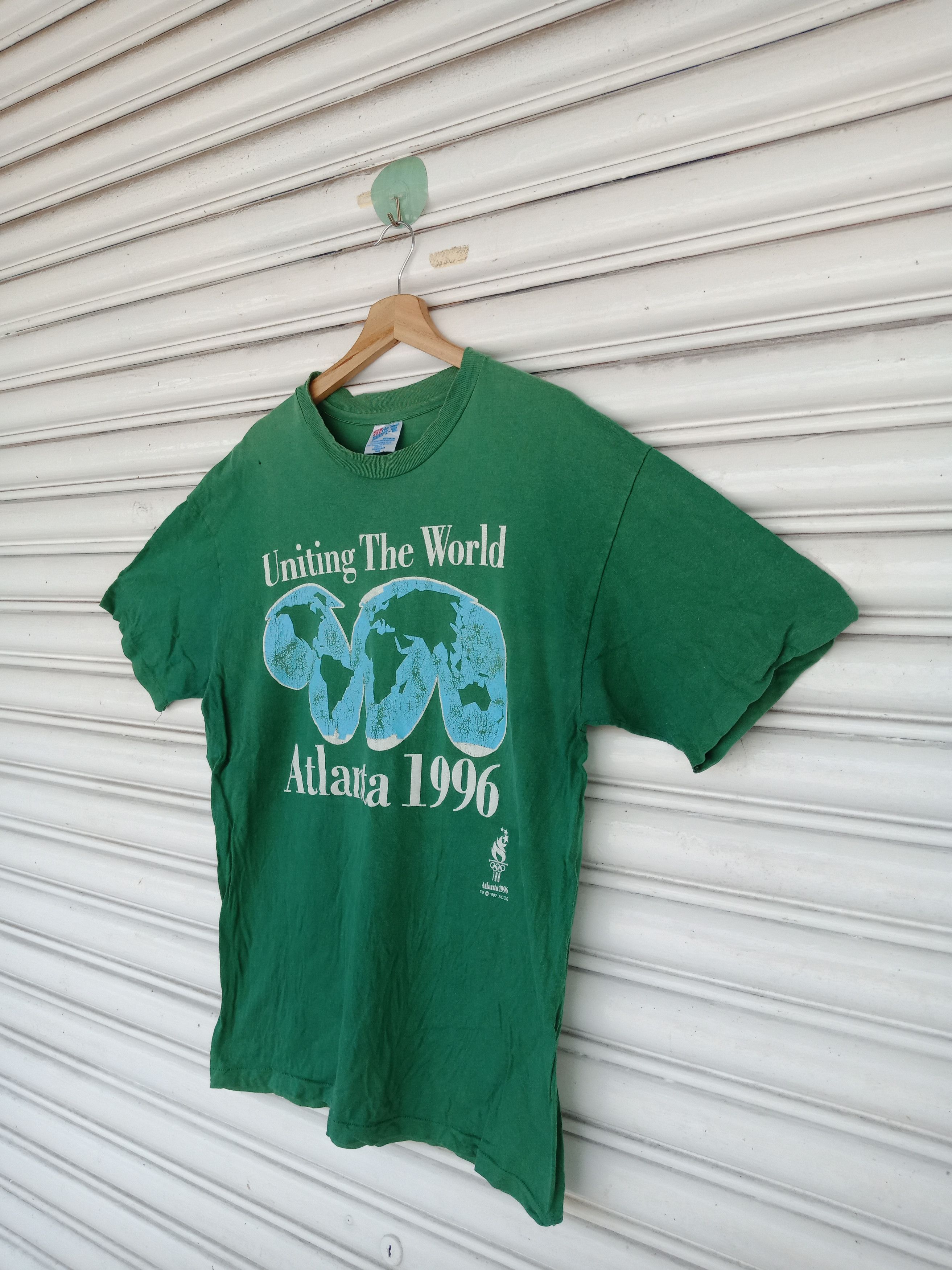 Hanes 96 Atlanta Olympic Uniting The World Size US L / EU 52-54 / 3 - 3 Thumbnail
