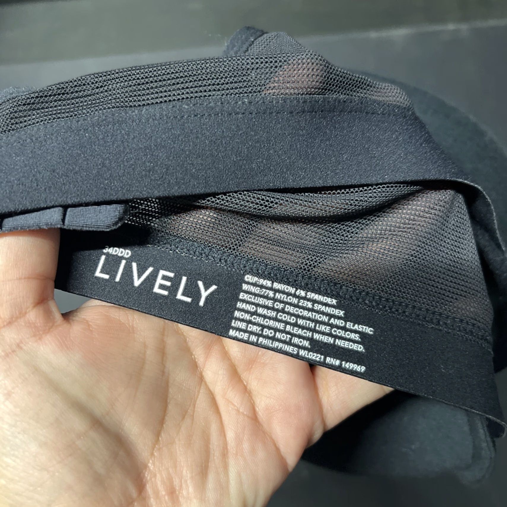 Vintage Lively Bra 34DDD Black Plunge Satin Wireless Lightly Lined DDD Cup Women's 34 Band 34 Size ONE SIZE - 3 Thumbnail