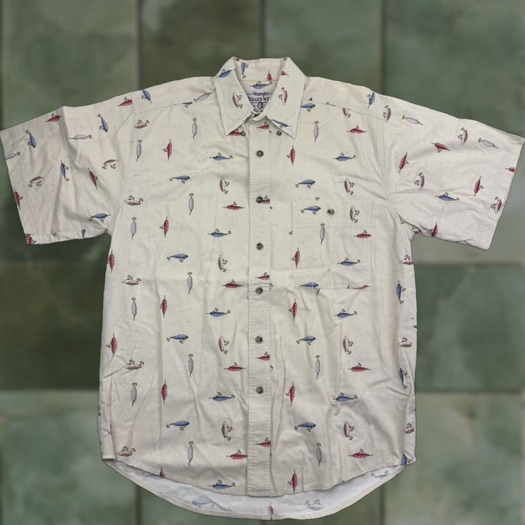 Wrangler VINTAGE Wrangler Rugged Wear Button Up Shirt Adult XL Beige Graphic Print Short Sleeve Y2K 90s Fish Outdoor Mens Size US XL / EU 56 / 4 - 1 Thumbnail