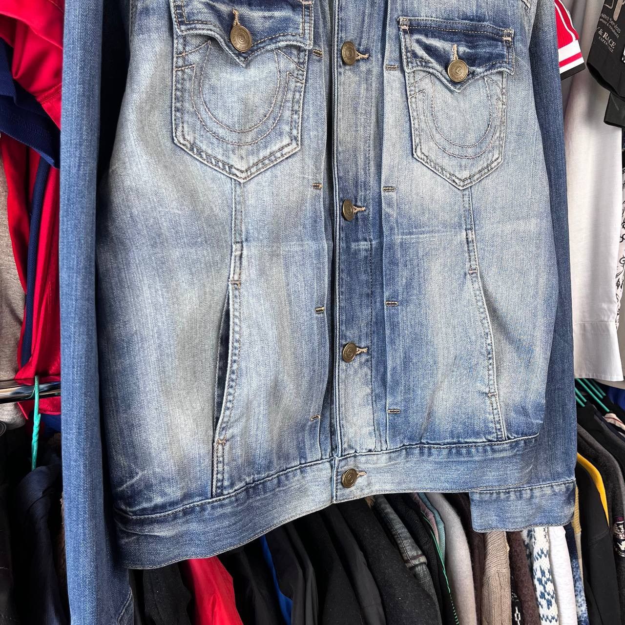 True Religion × Vintage Vintage True Religion Dylan Big Logo Jean Denim Jacket Size US L / EU 52-54 / 3 - 6 Thumbnail