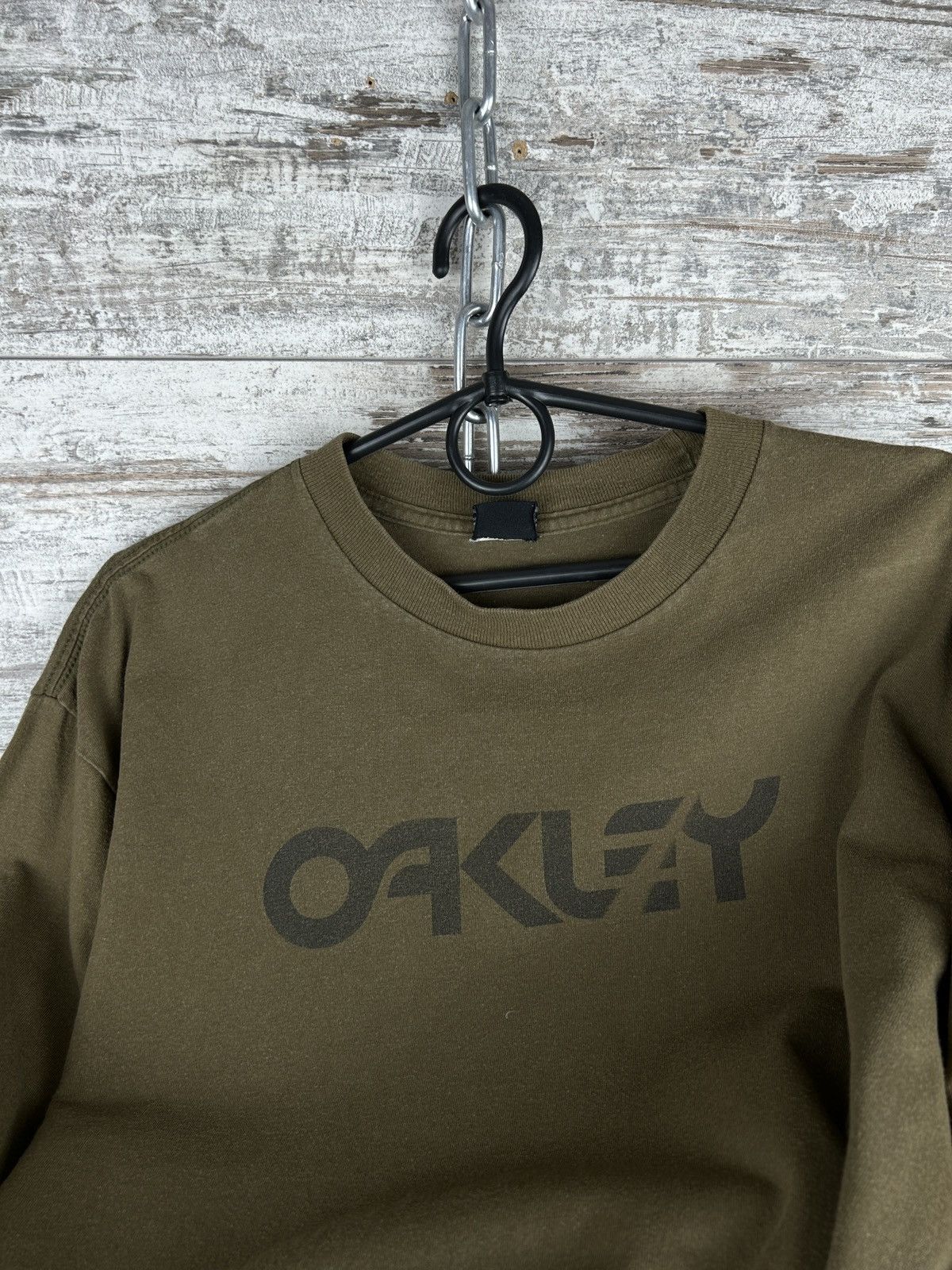 Japanese Brand × Oakley × Vintage Mens Vintage Oakley longsleeve T-shirt Japanese y2k rare Size US L / EU 52-54 / 3 - 7 Thumbnail