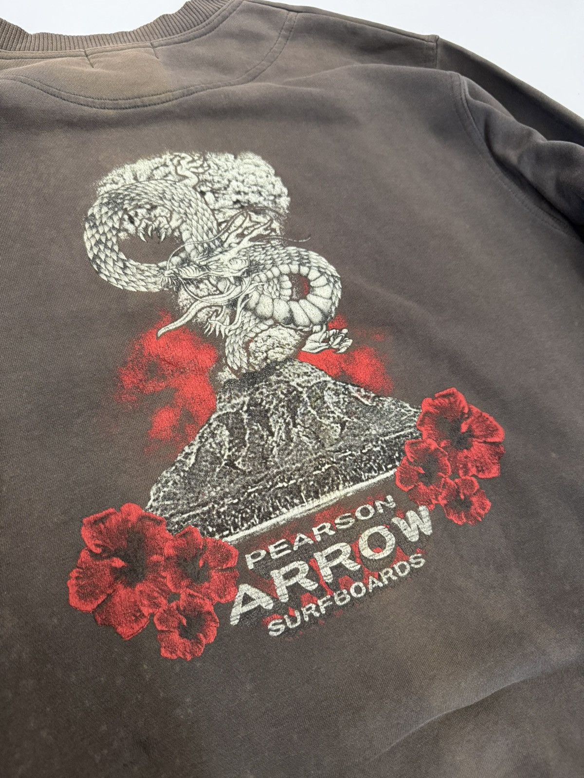 Drew Pearson 🔥 Vtg Distressed Pearson Arrow DRAGON Surfboard SEBC - L Size US L / EU 52-54 / 3 - 12 Thumbnail