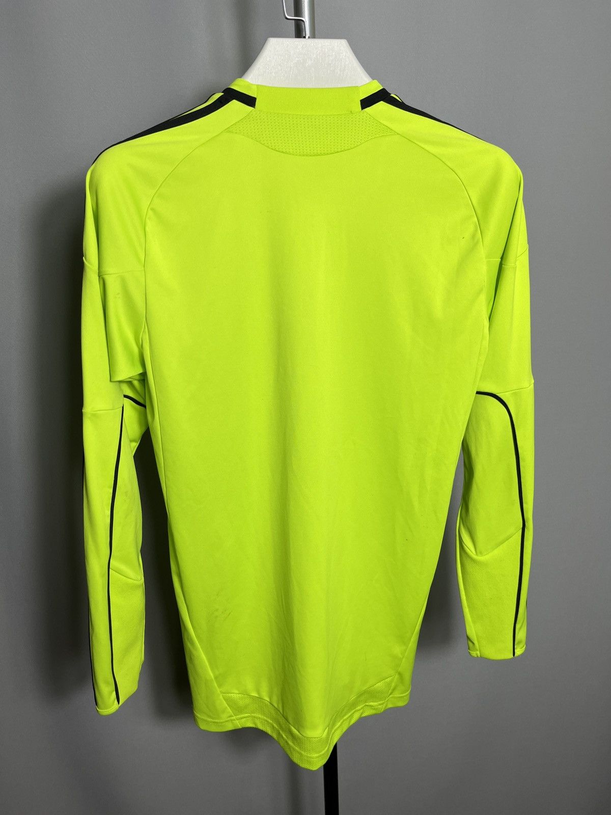 Sports Specialties Chelsea 2010 2011 Goalkeeper Green Shirt Soccer Jersey Size US S / EU 44-46 / 1 - 12 Thumbnail